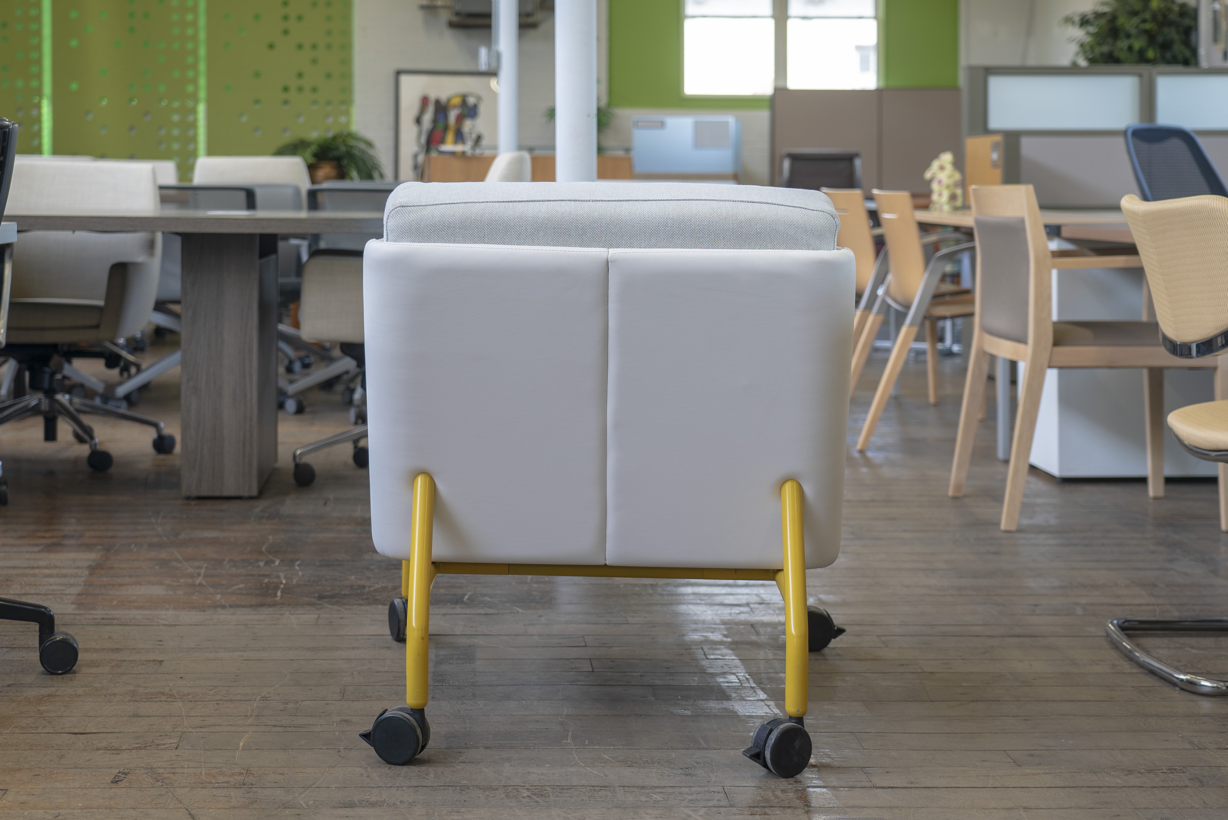 ofs-heya-mobile-lounge-chairs