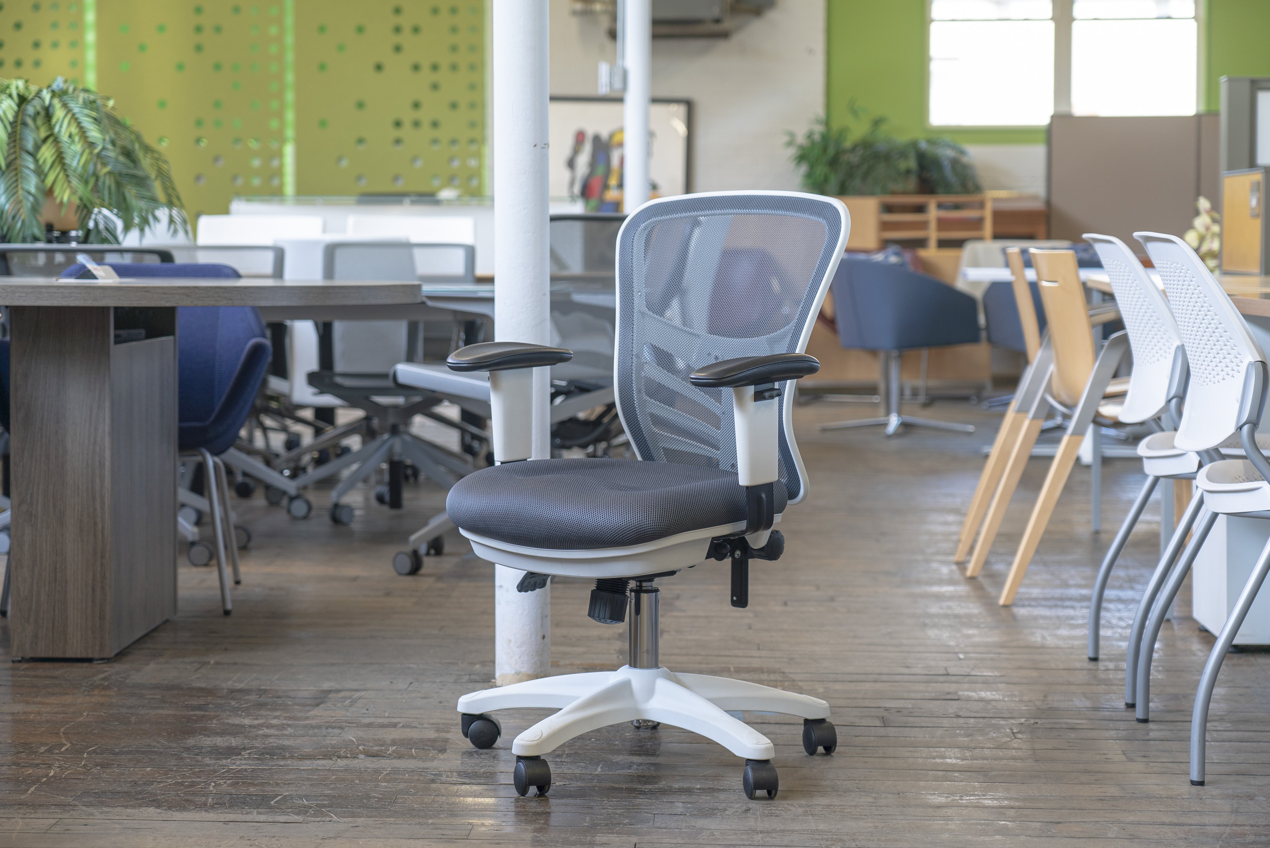 flash-furniture-nicholas-task-chairs