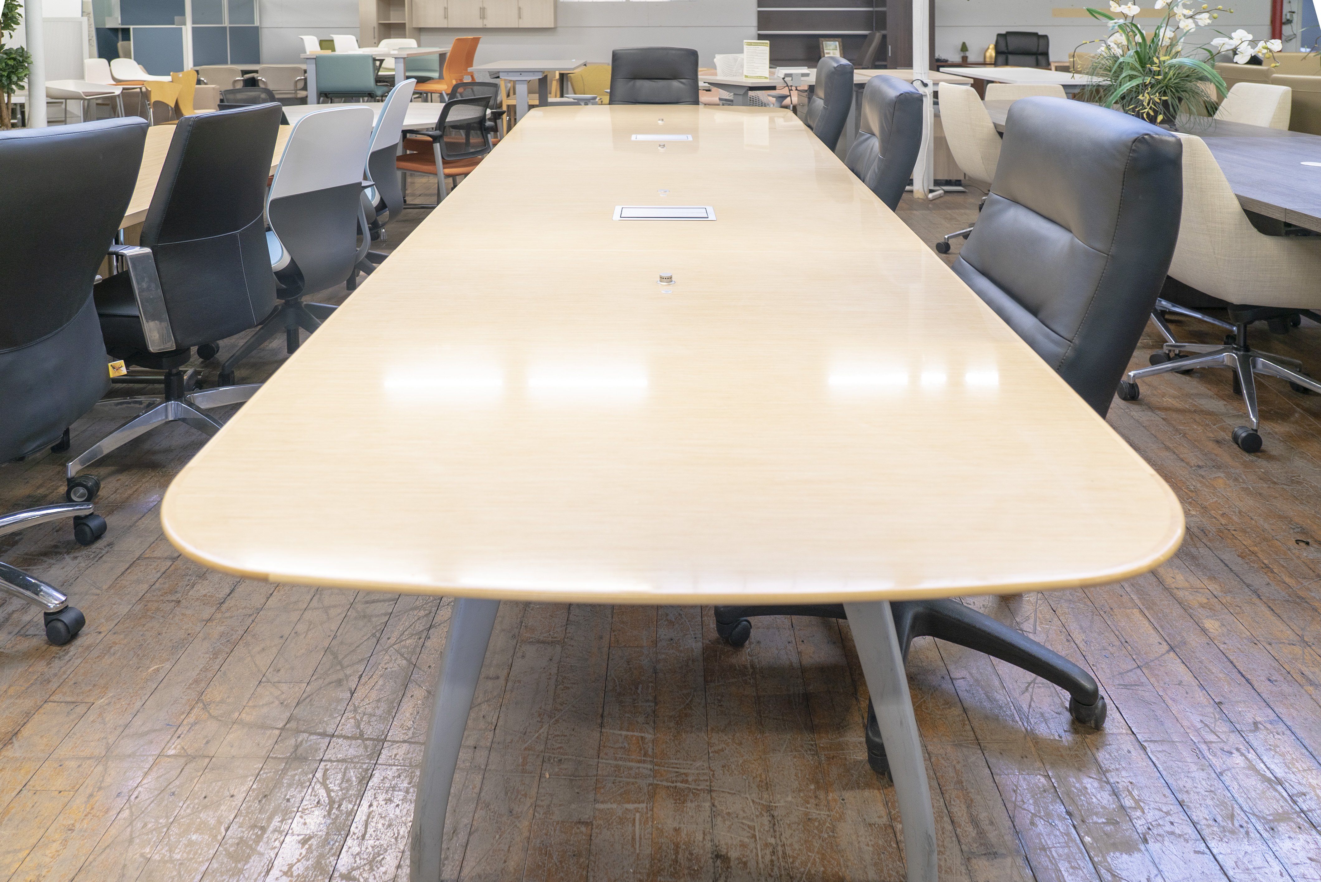 gunlocke-16-tele-conference-table