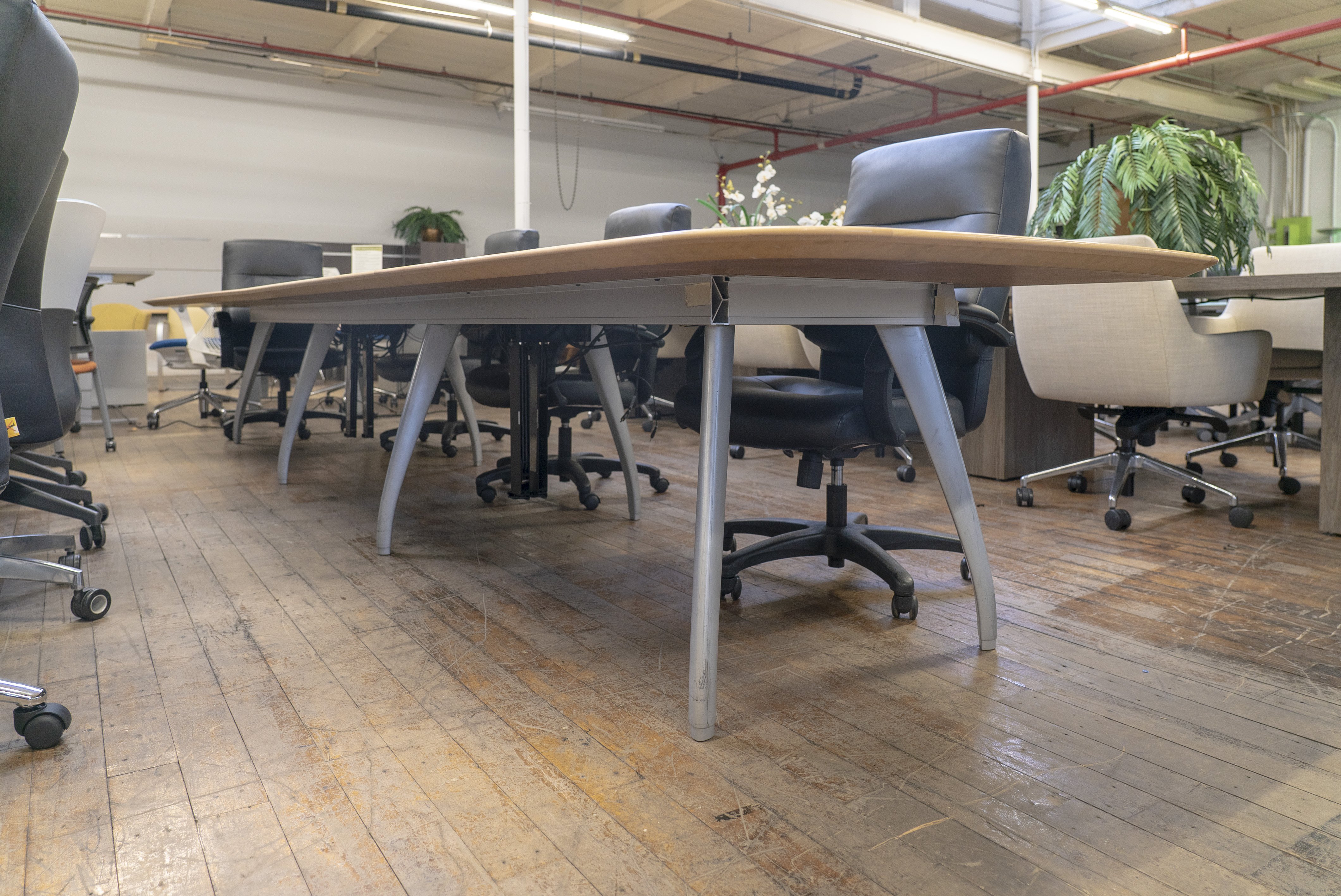 gunlocke-16-tele-conference-table