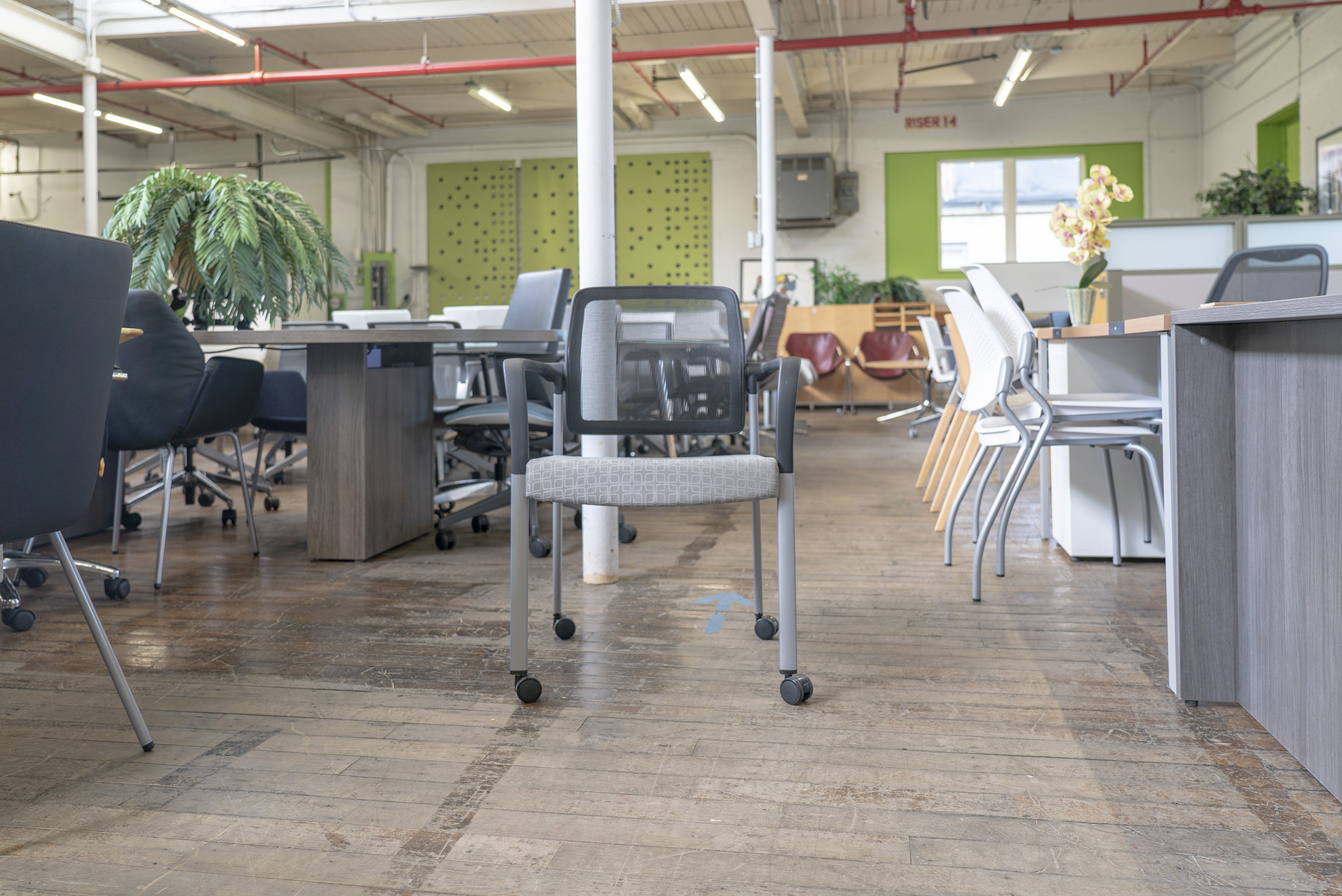 allsteel-molti-stackable-side-chairs