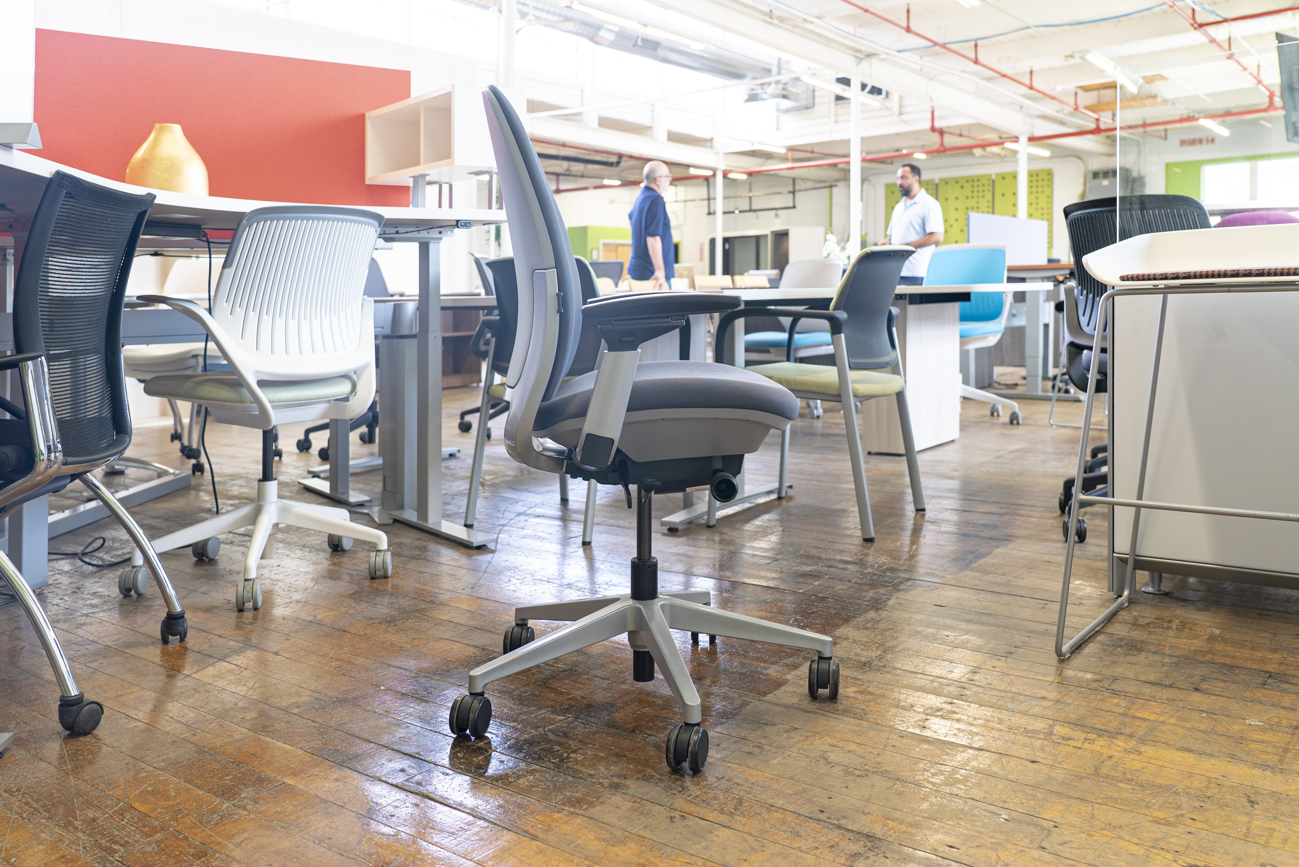 steelcase-amia-task-chairs