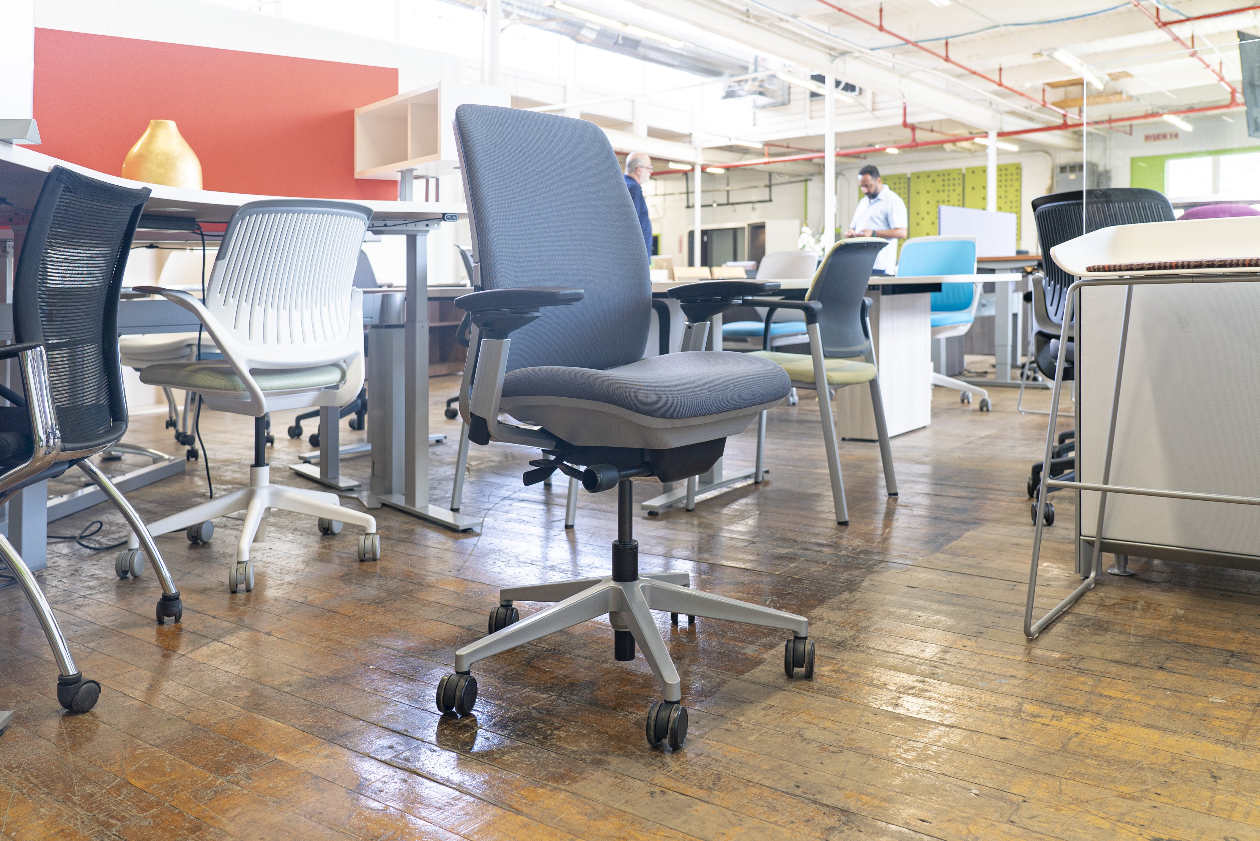 steelcase-amia-task-chairs