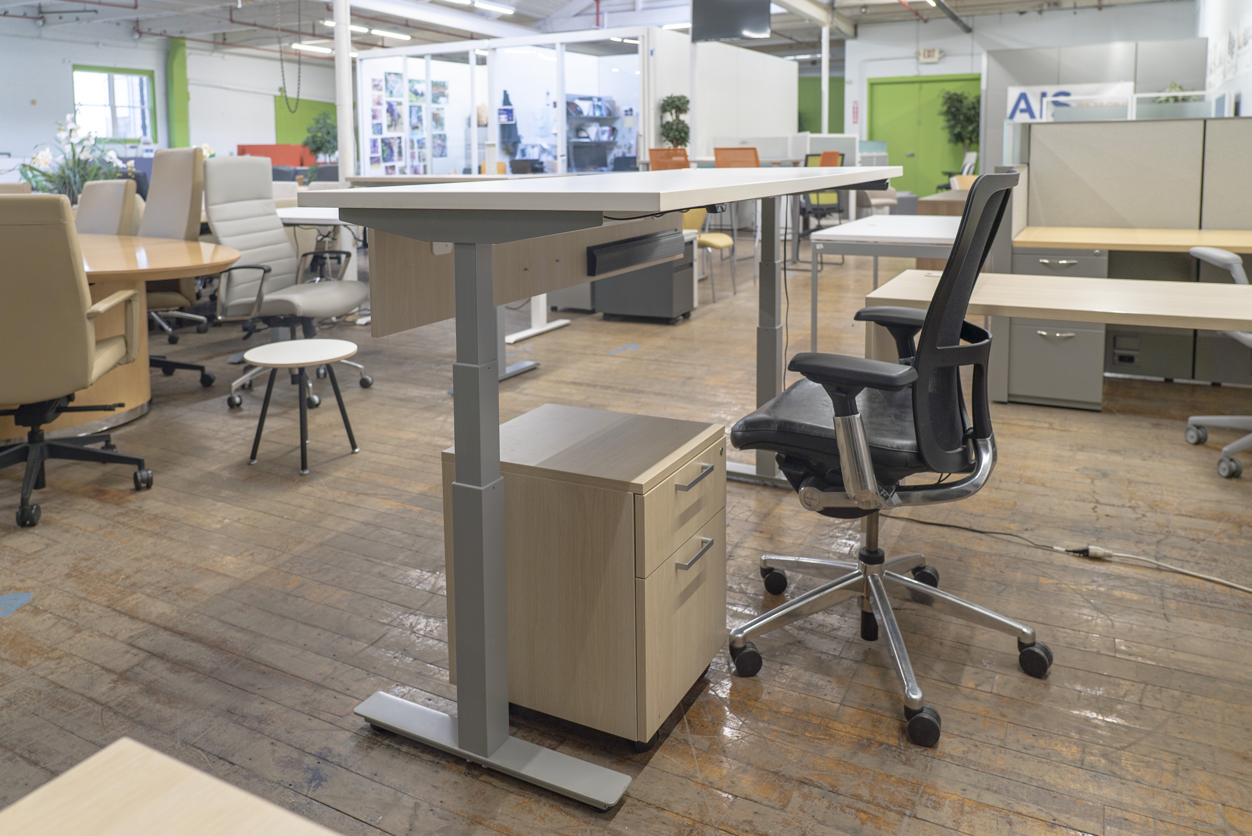allsteel-approach-executive-desk-suites