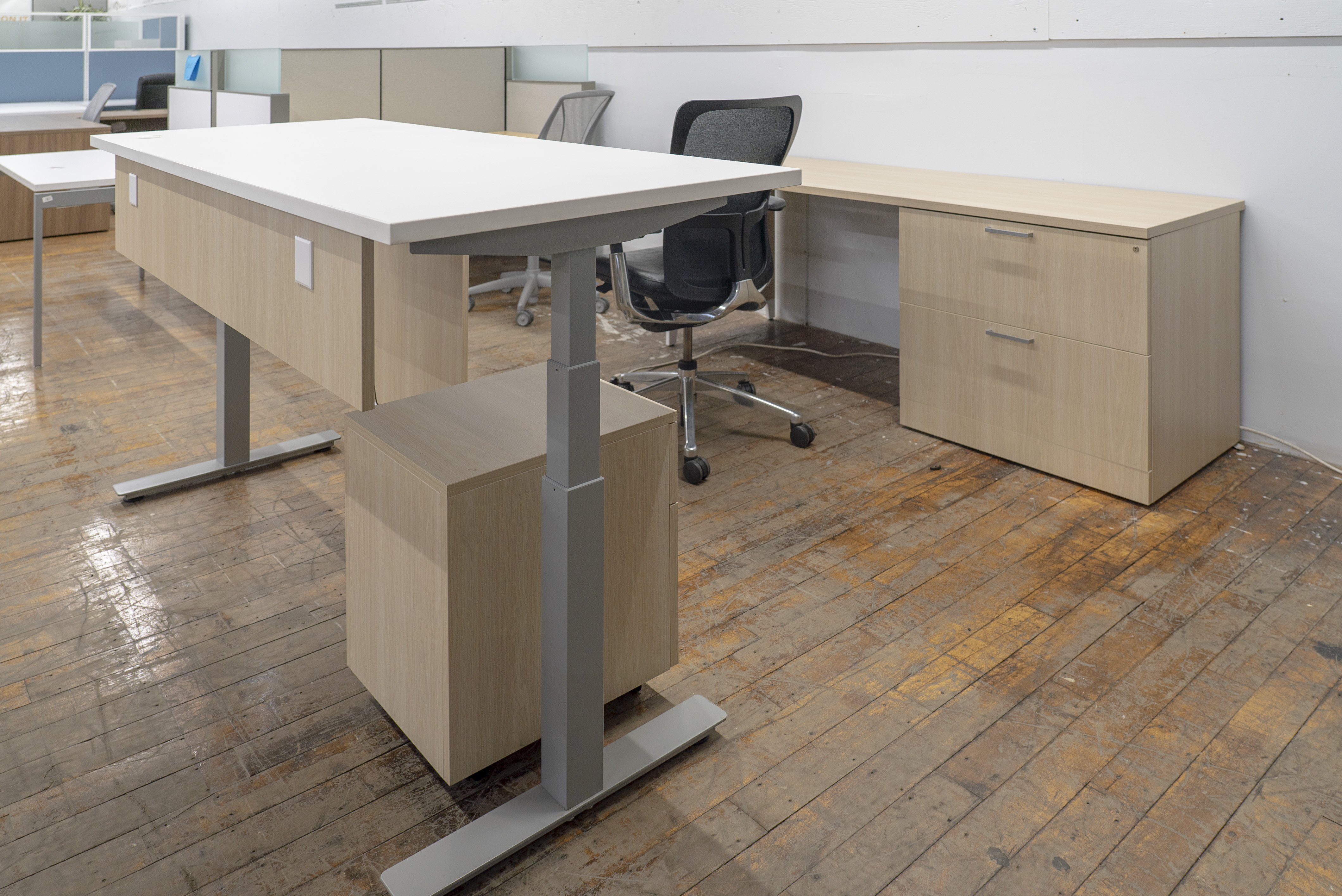 allsteel-approach-executive-desk-suites