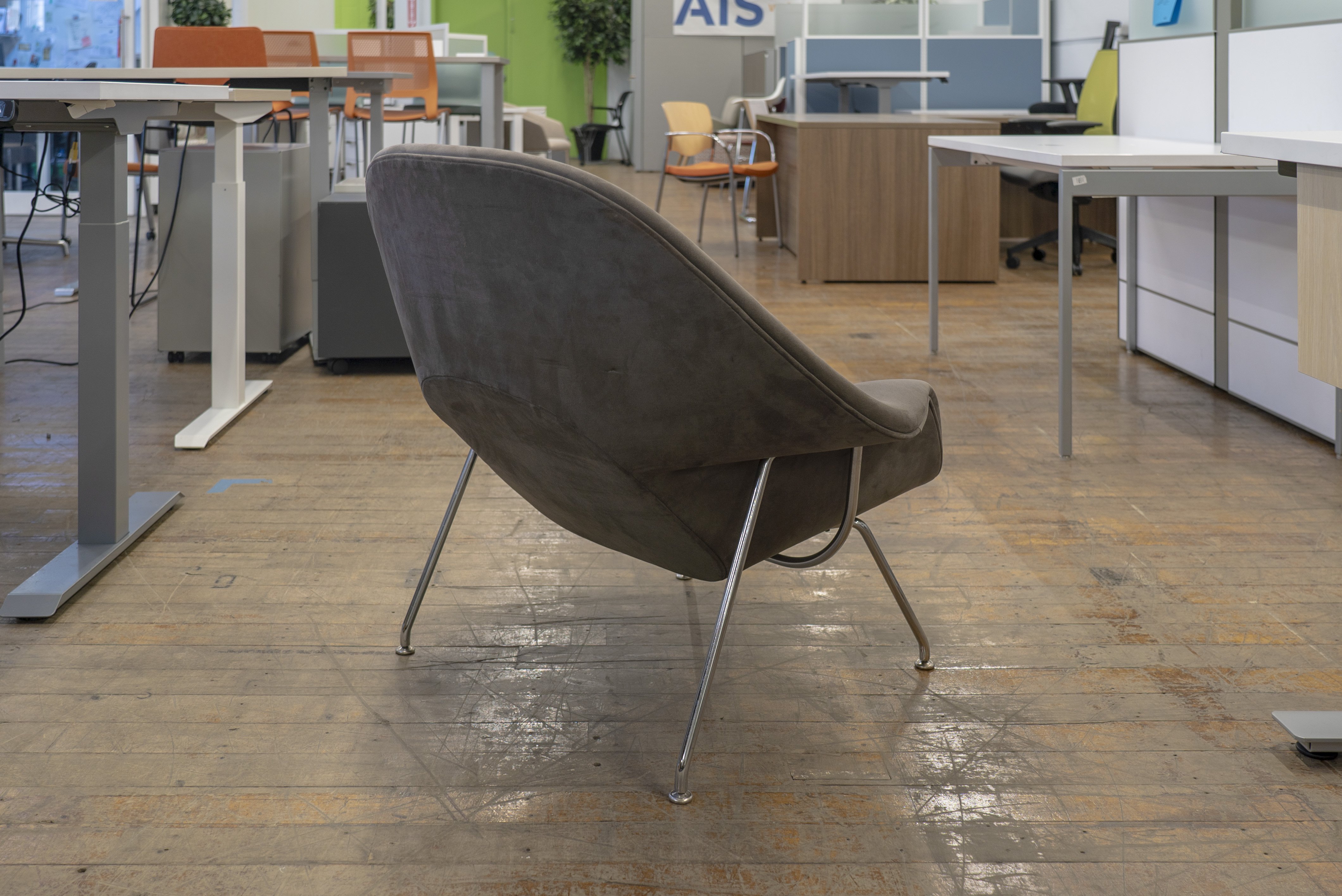 knoll-womb-chairs