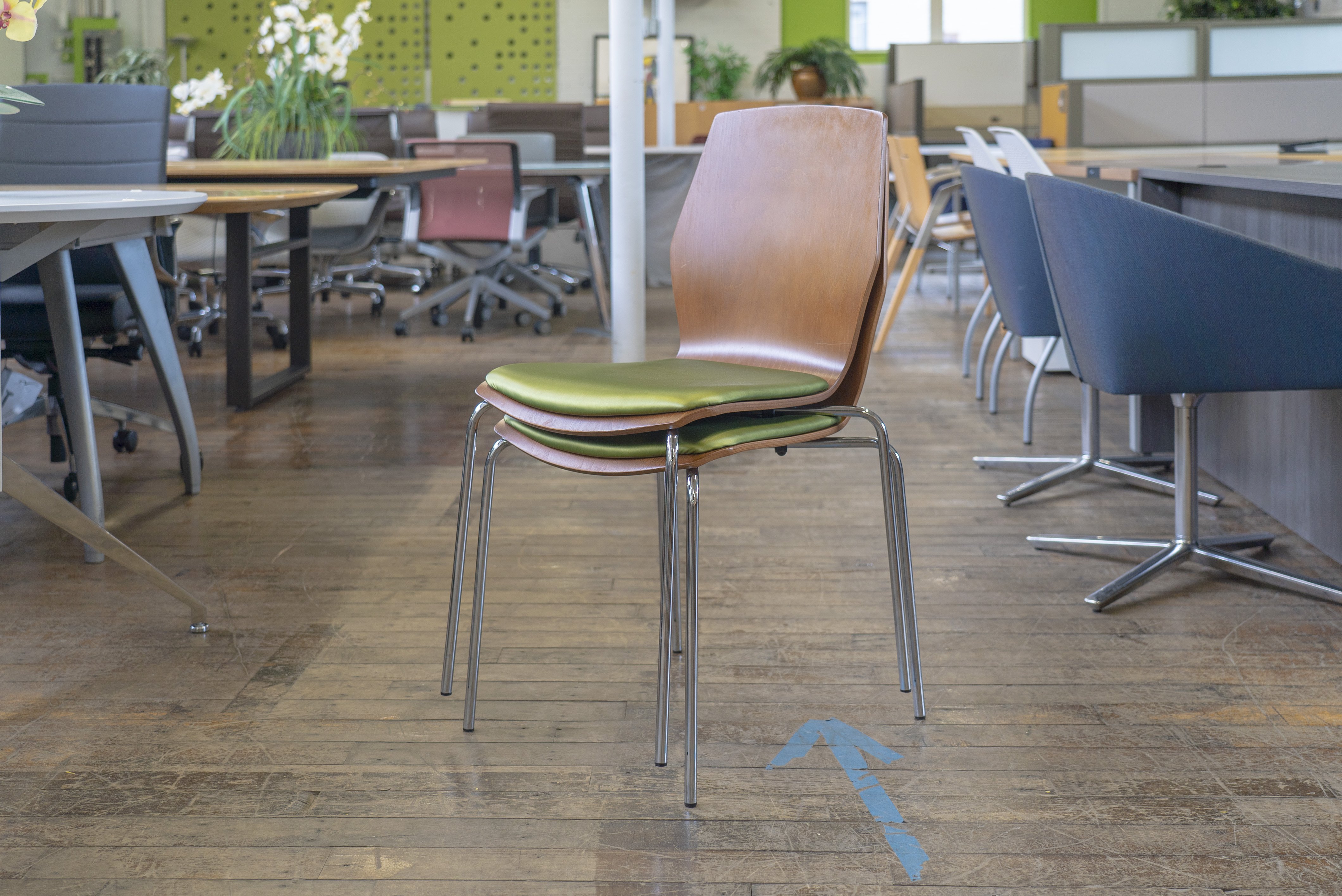 teknion-sas-side-chairs