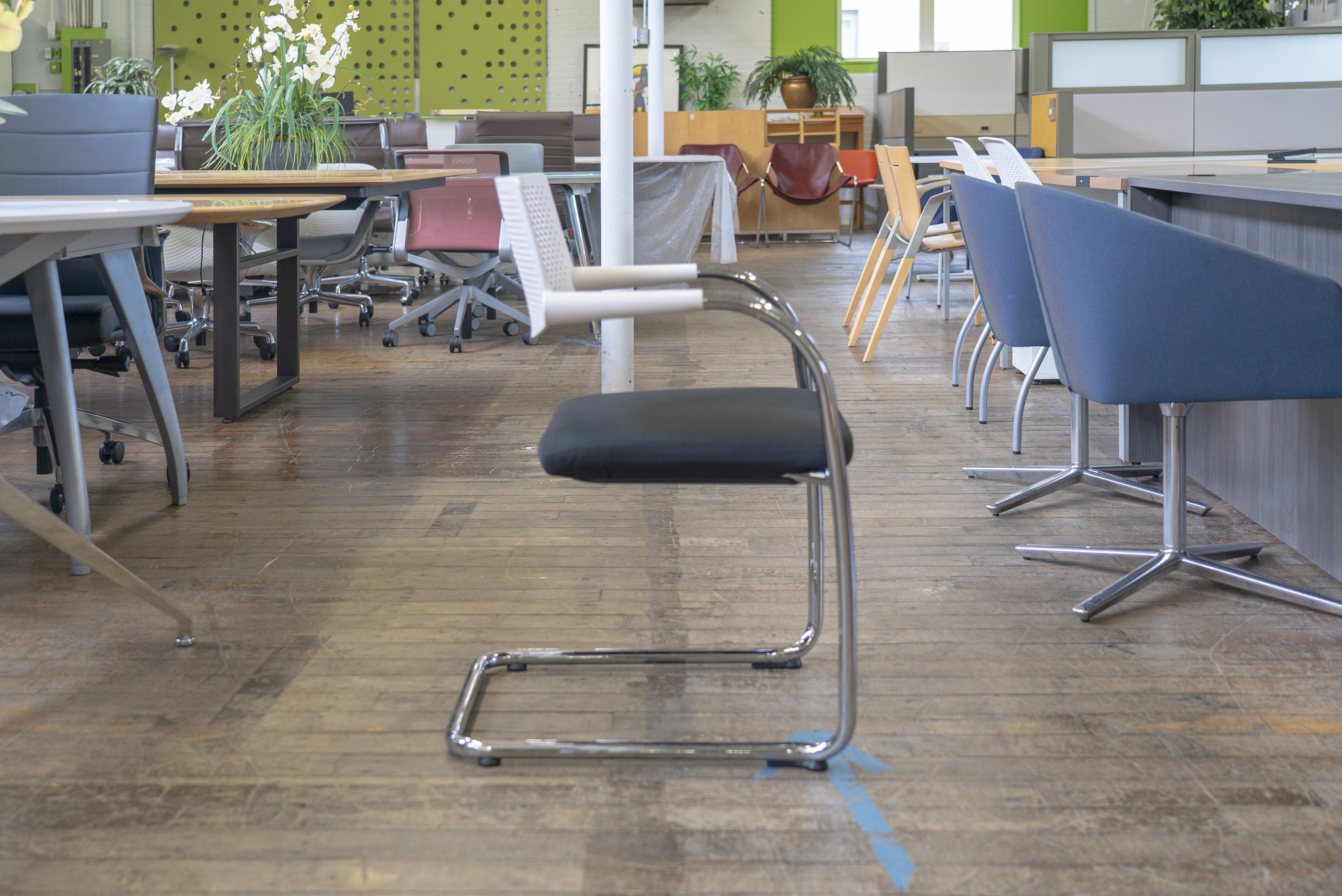 vitra-visasoft-visavis-guest-chairs