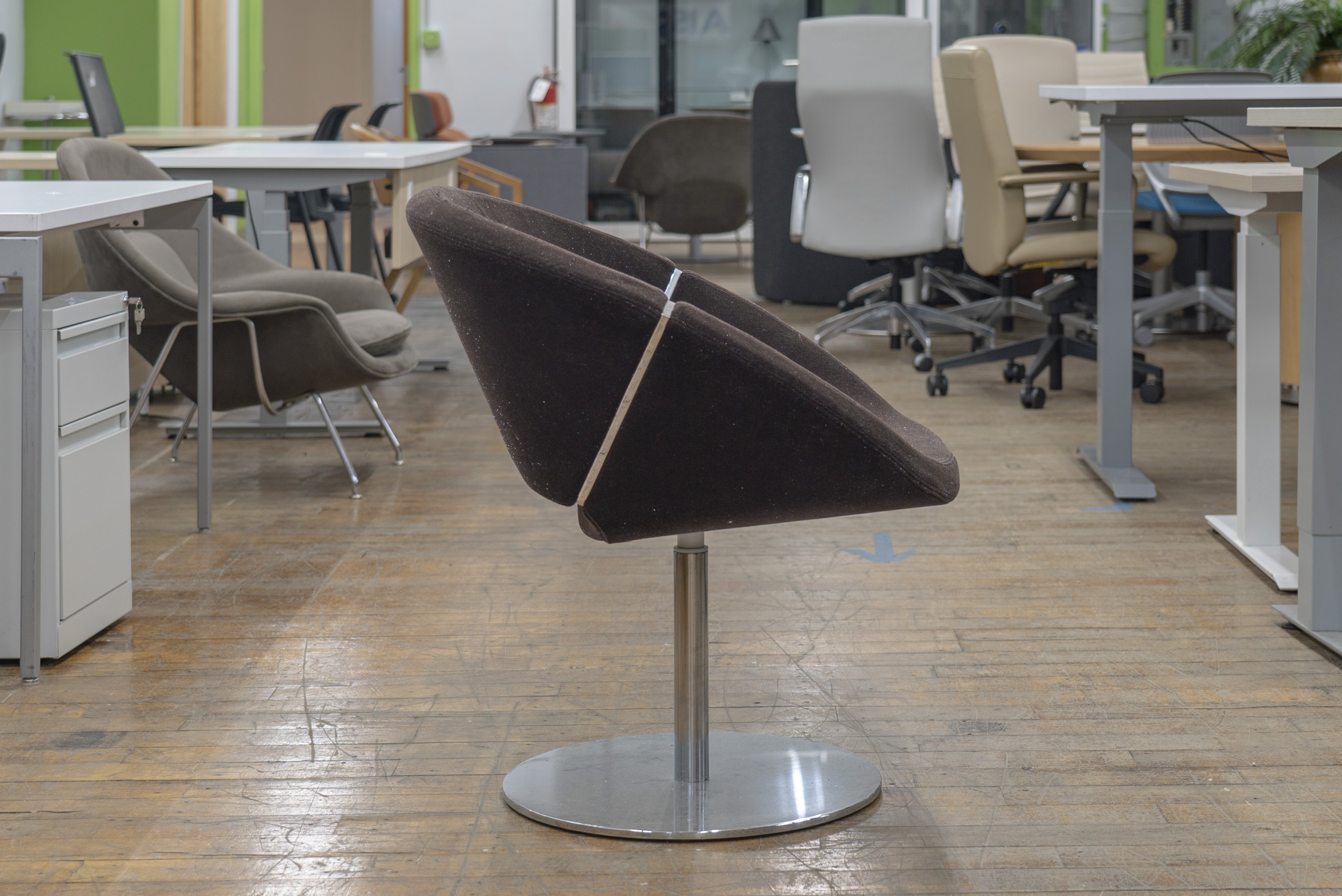 davis-lipse-too-swivel-chairs