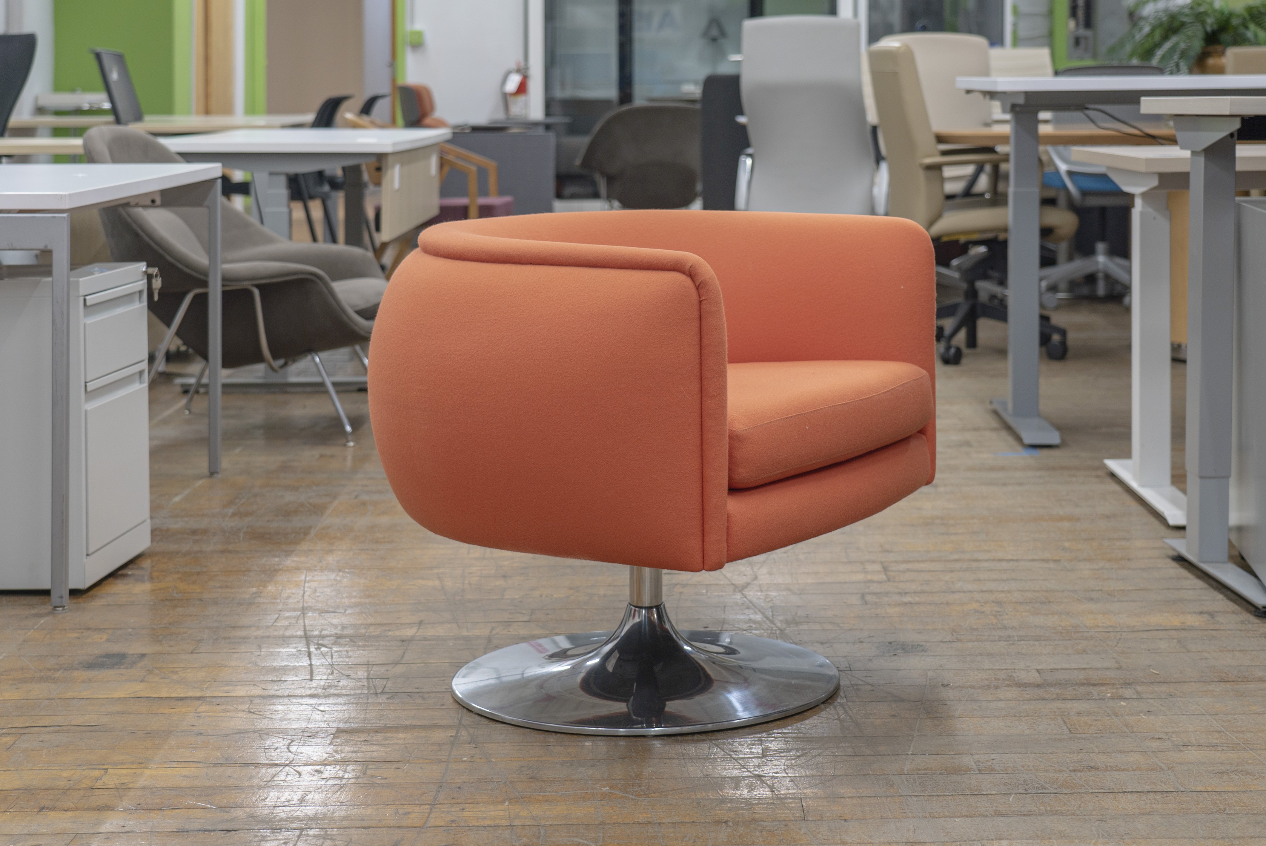 knoll-d-urso-swivel-chairs-copy
