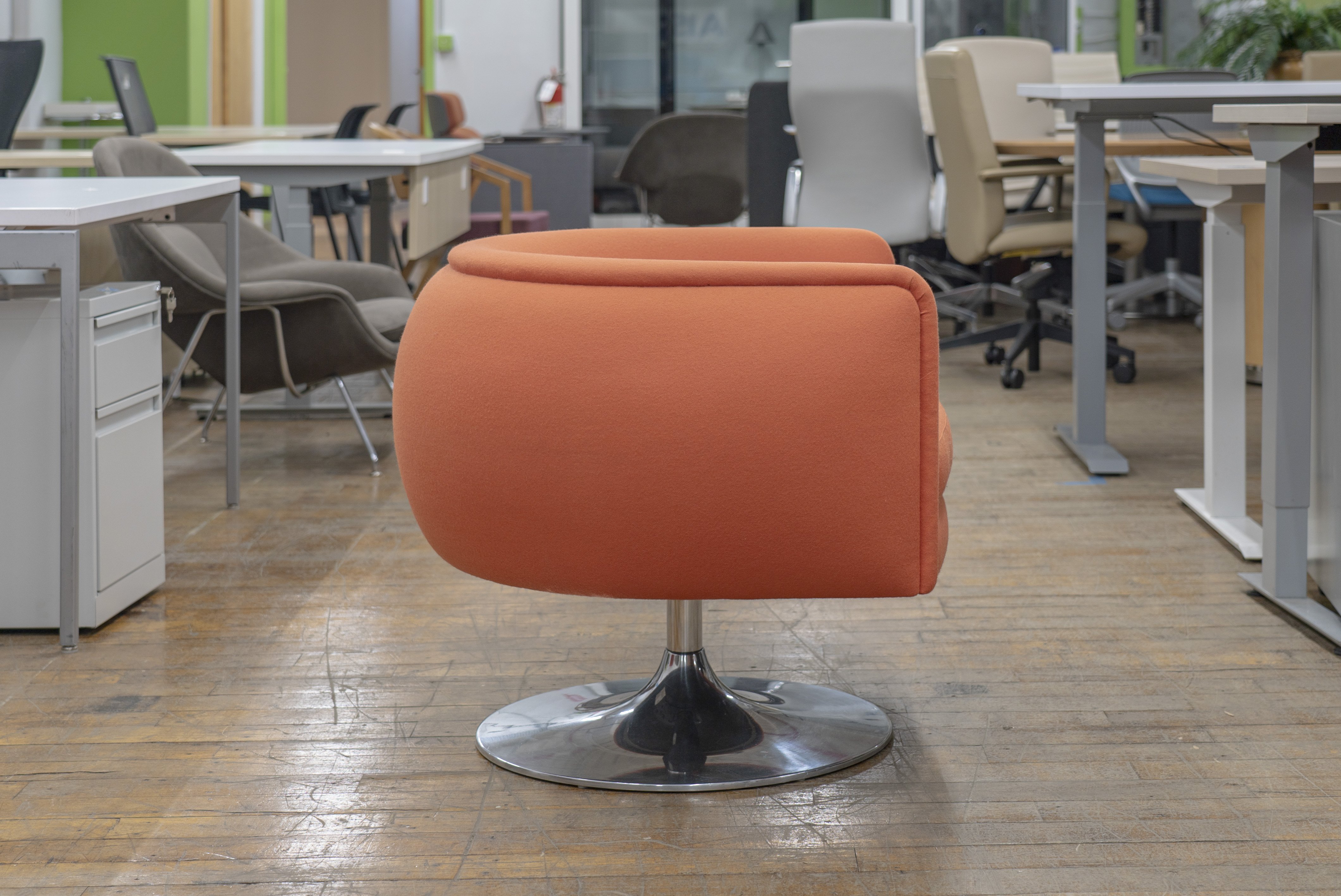 knoll-d-urso-swivel-chairs-copy