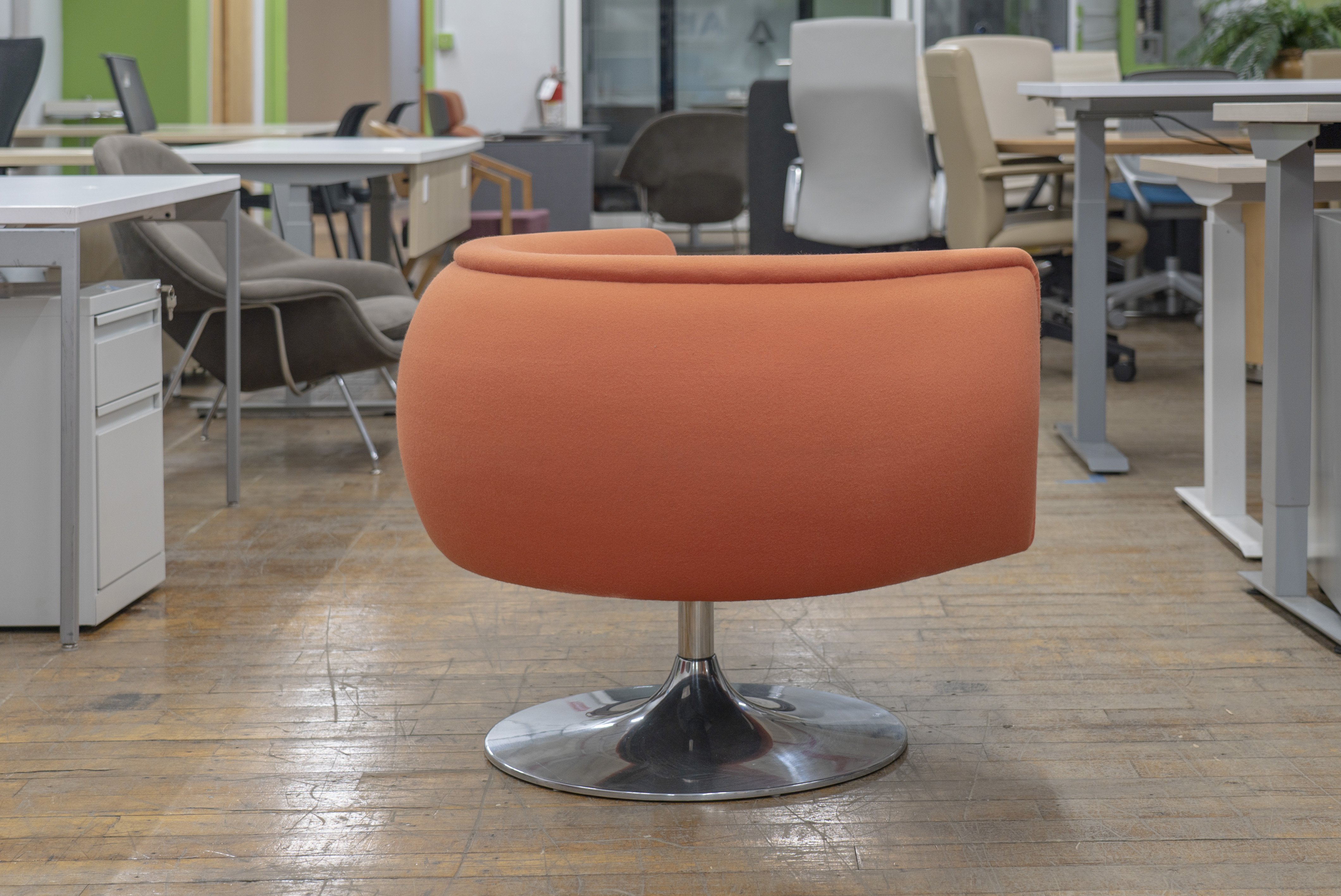 knoll-d-urso-swivel-chairs-copy