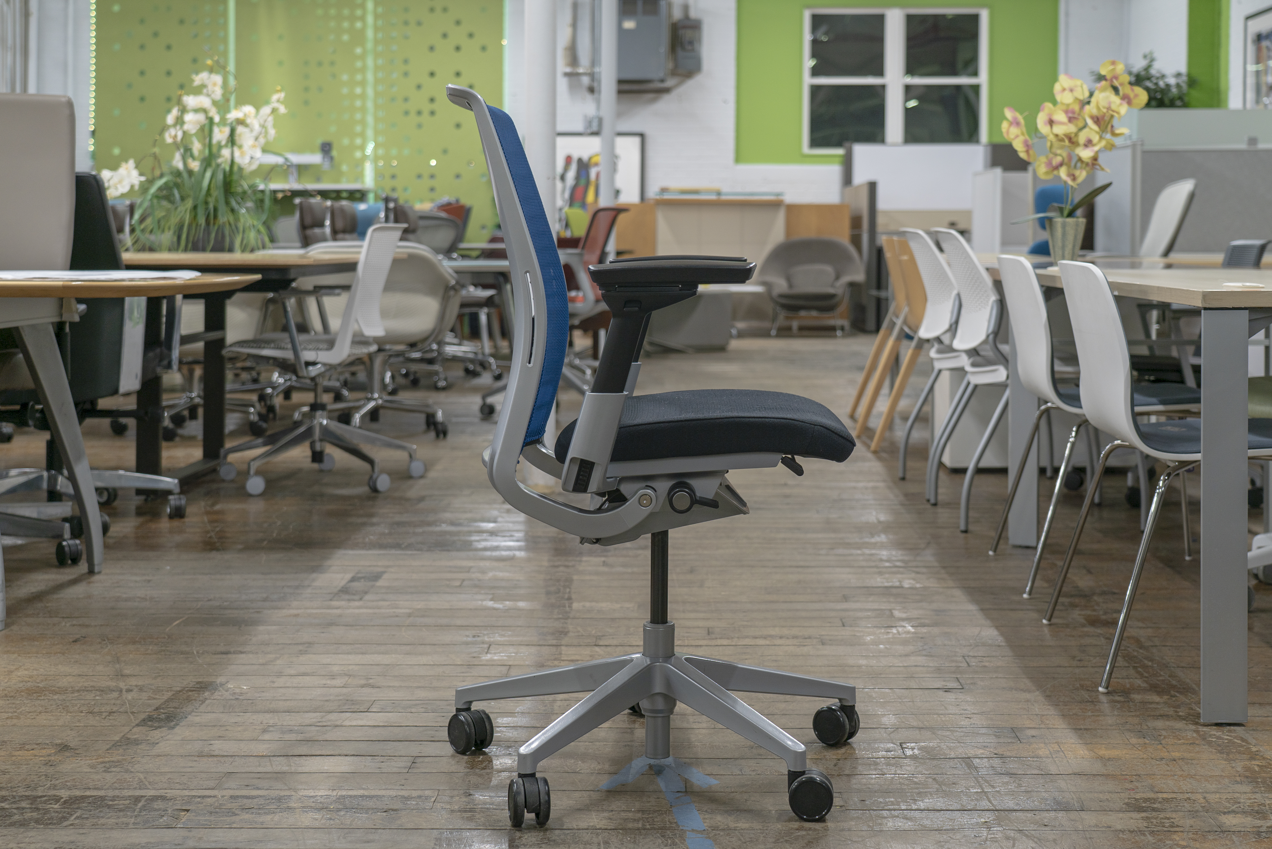 steelcase-think-v2-task-chairs