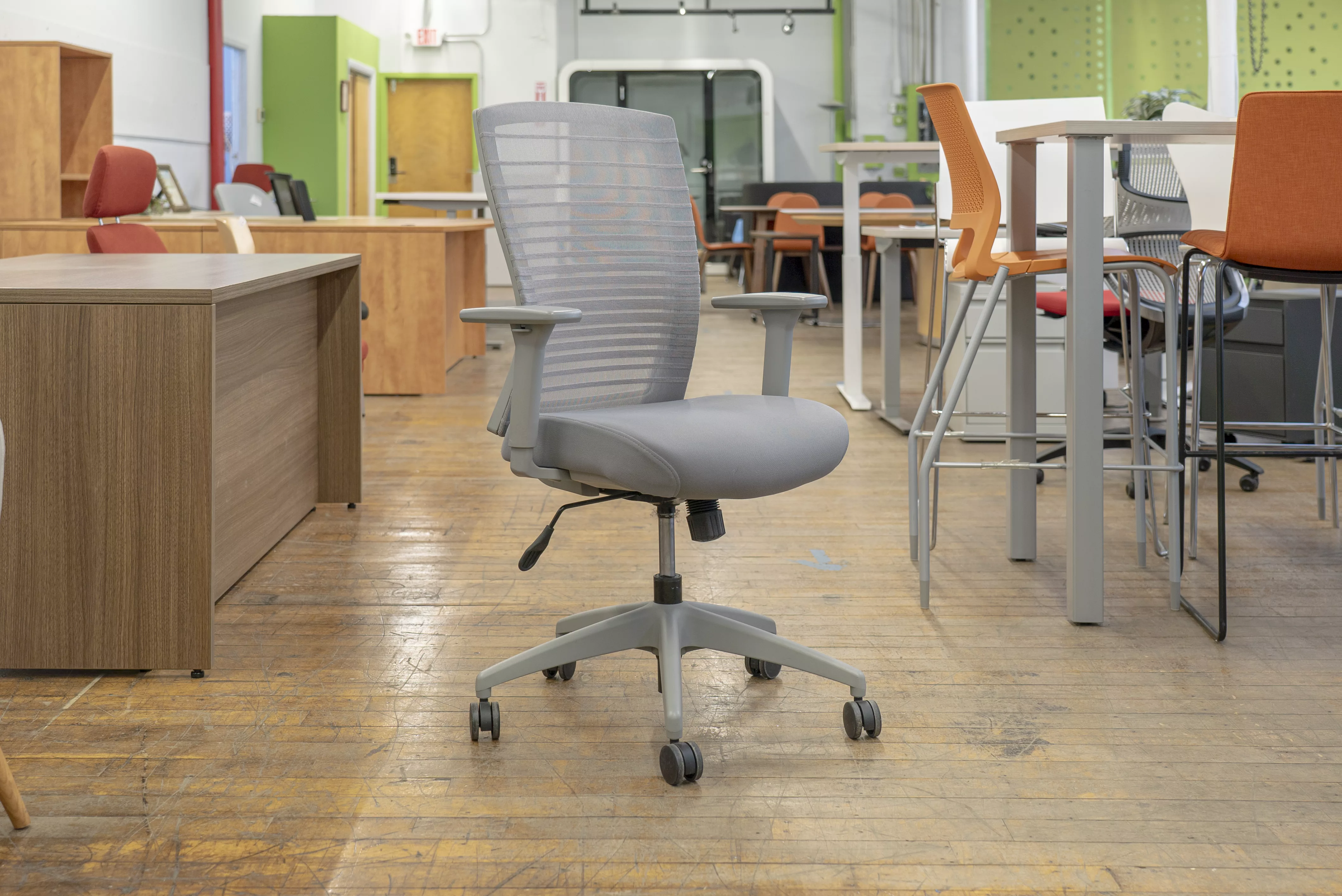 ais-natick-mesh-back-task-chairs
