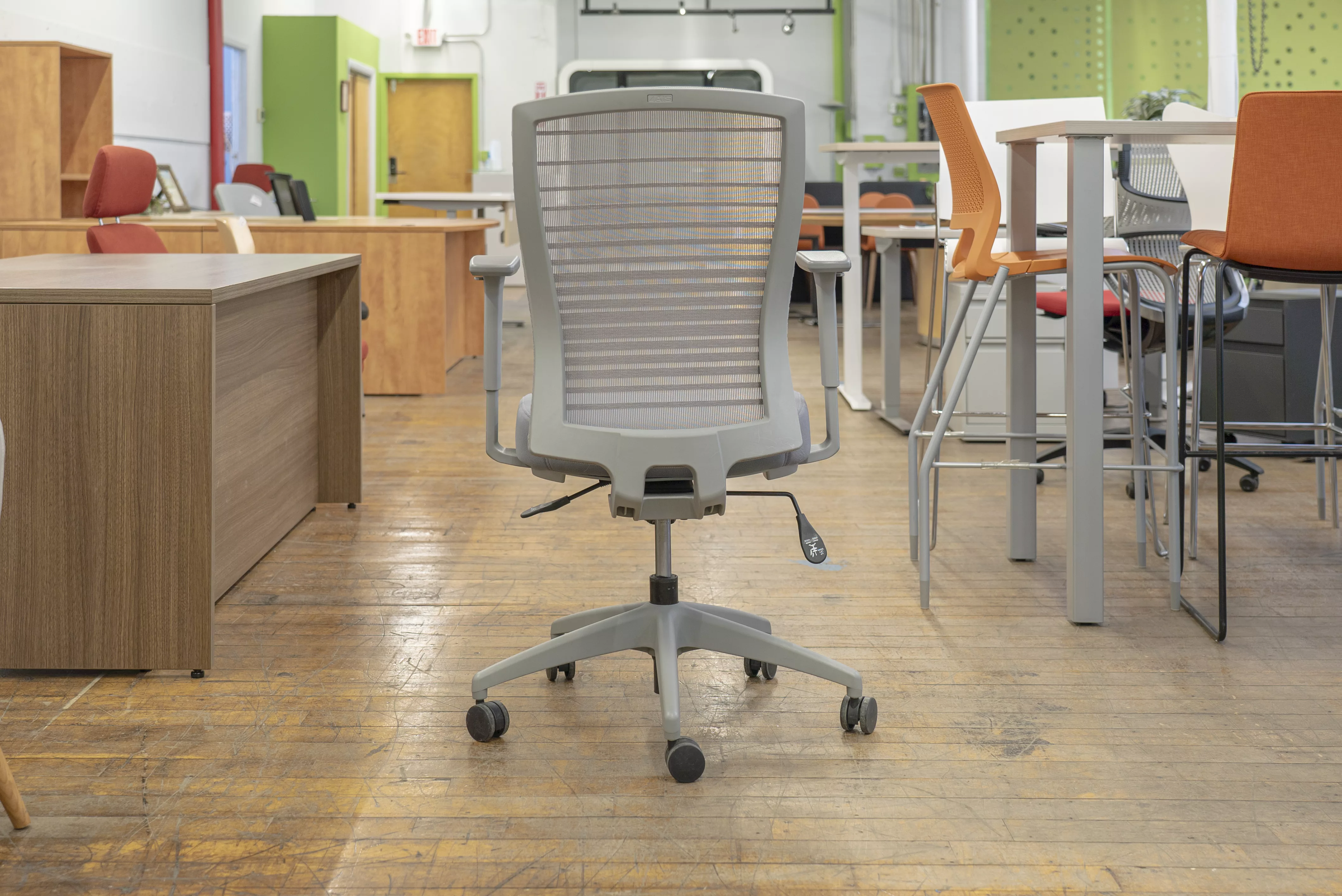 ais-natick-mesh-back-task-chairs