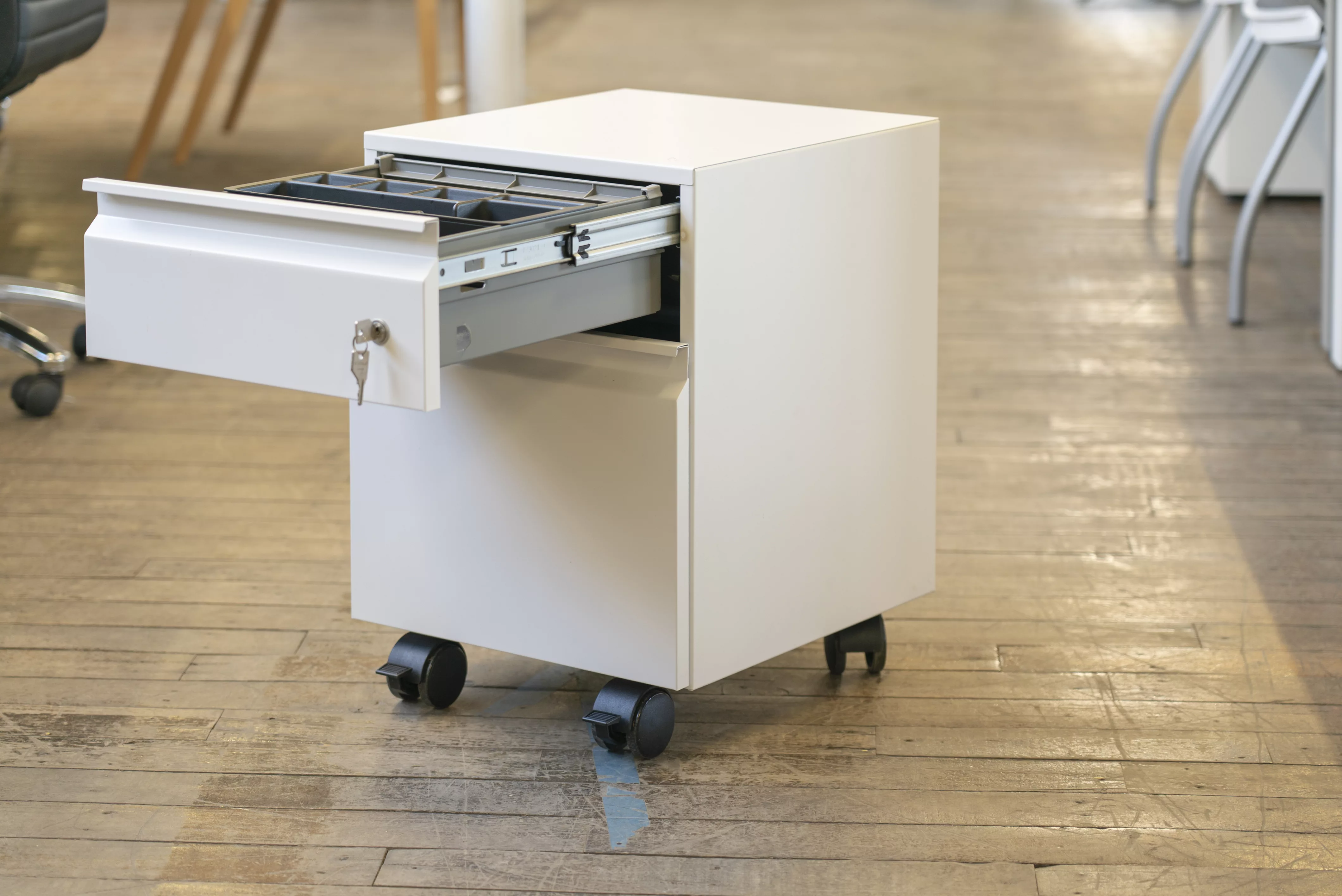 hon-contain-mobile-box-file-pedestals