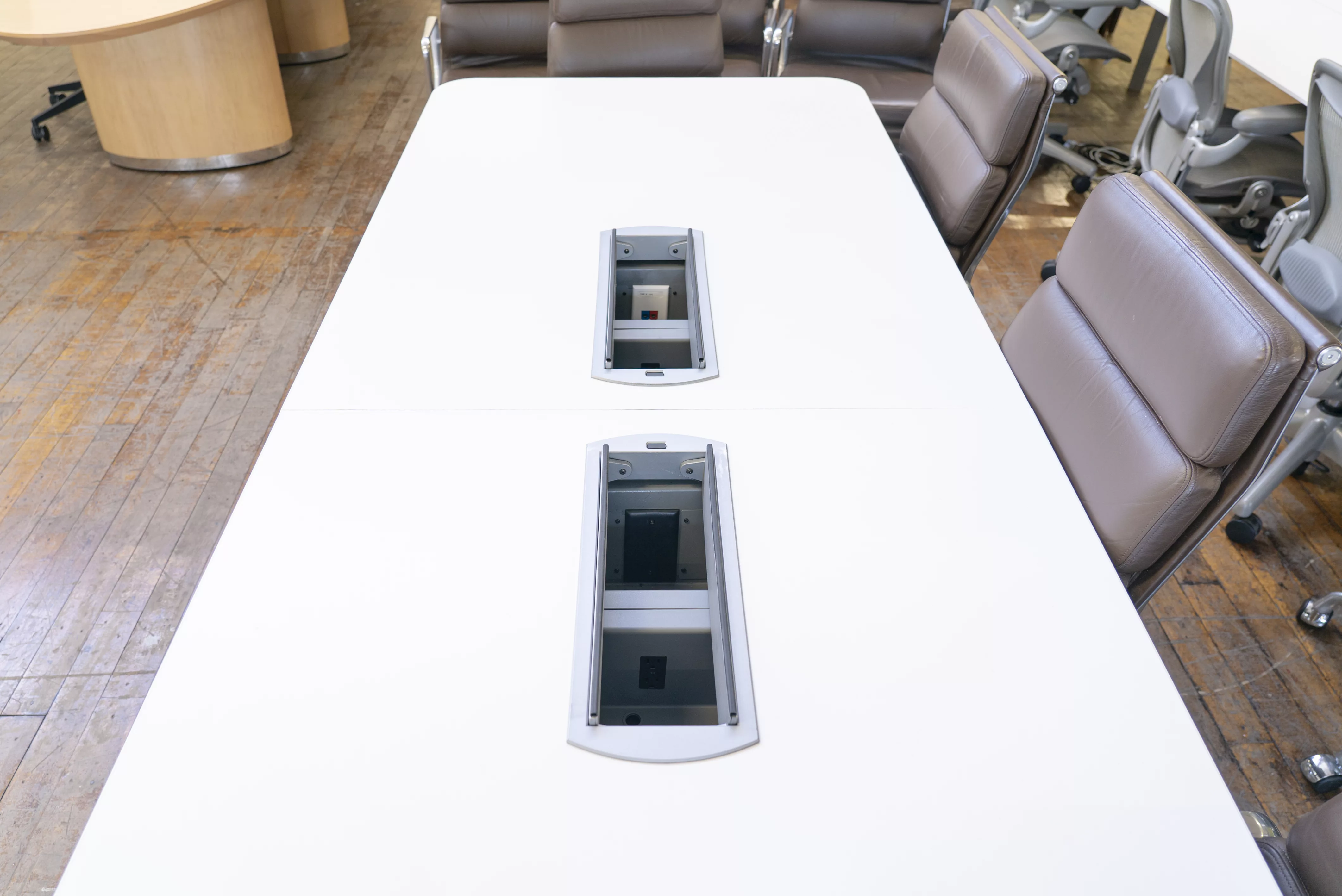 steelcase-e-table-2-9-conference-table
