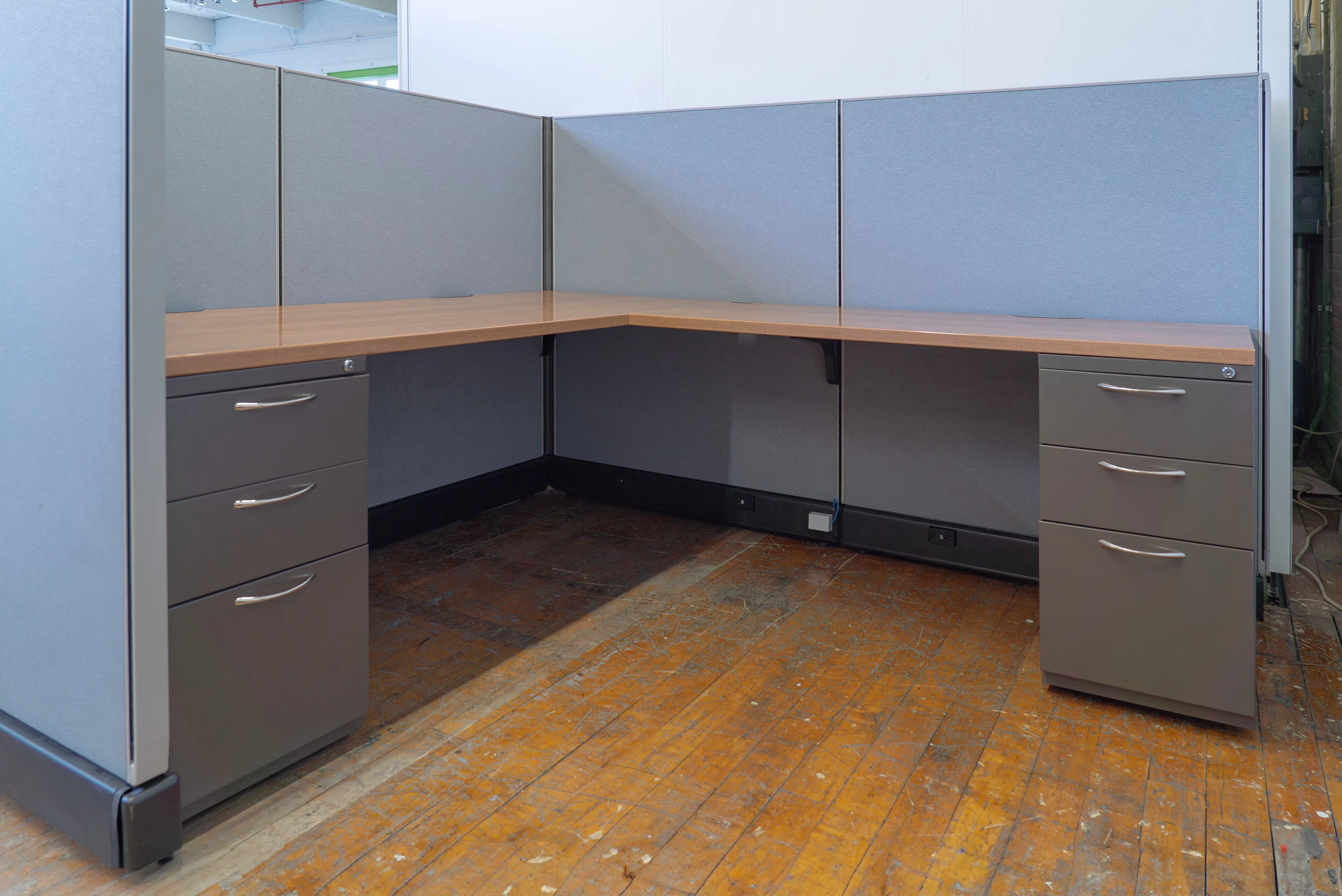 ais-ao2-6-x-7-x-53h-cubicles
