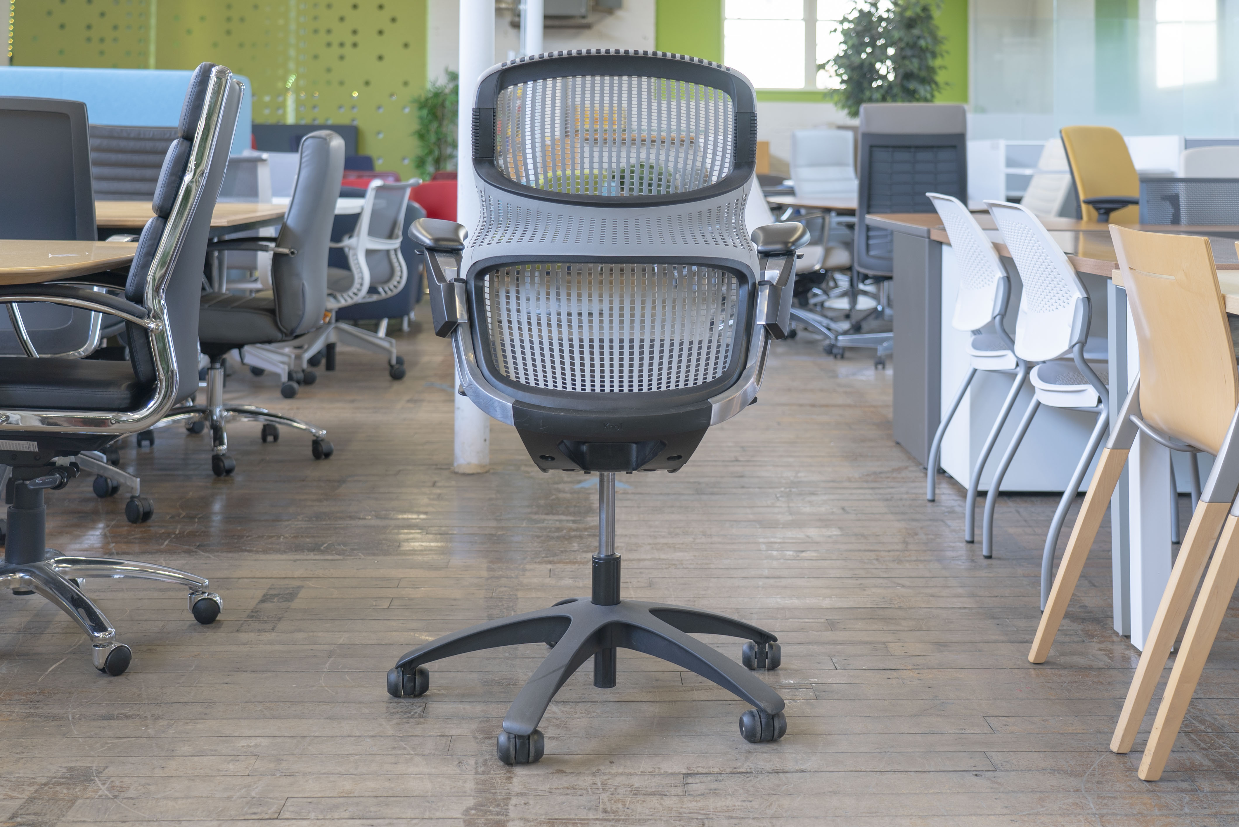 knoll-generation-chairs
