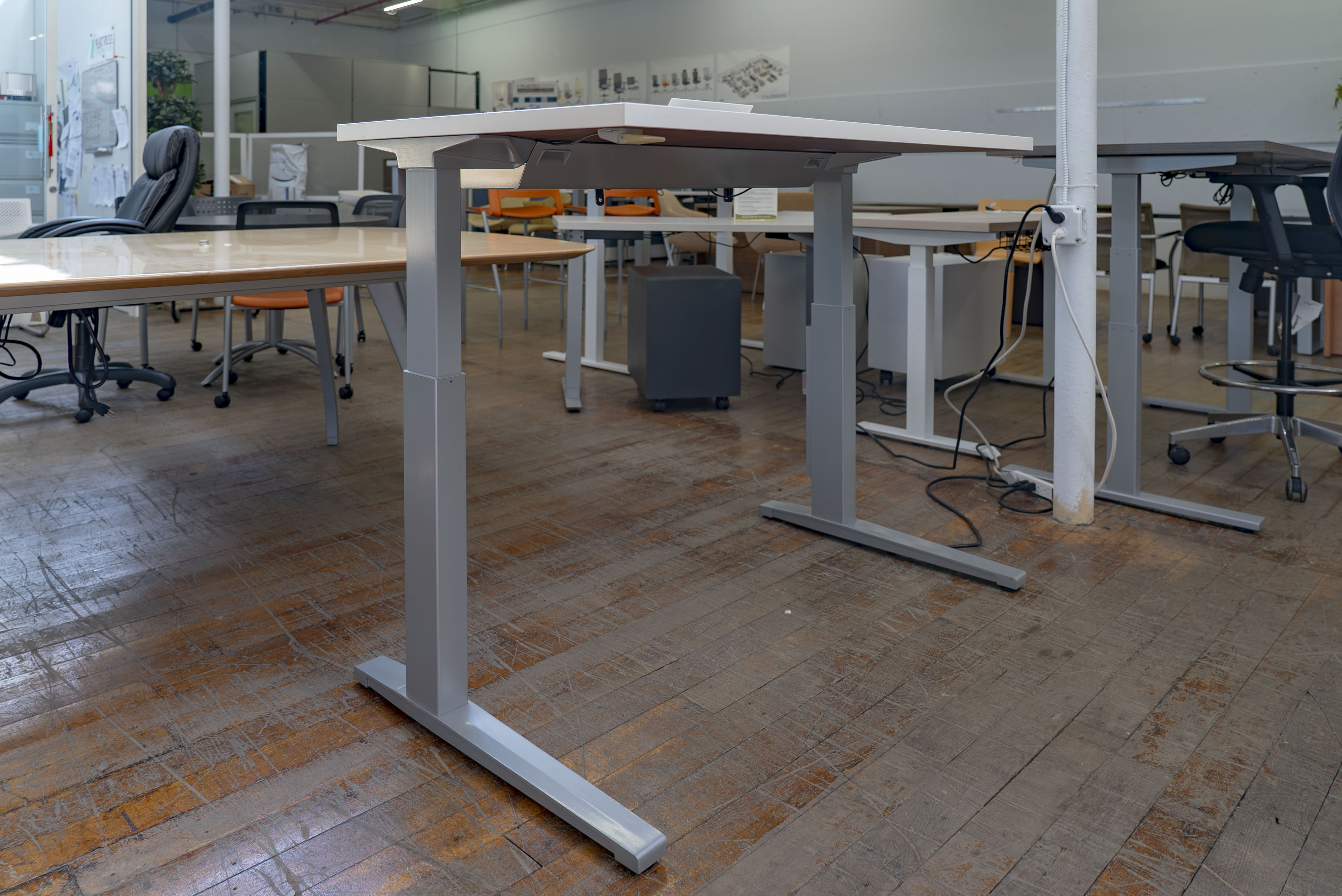 herman-miller-height-adjustable-desks