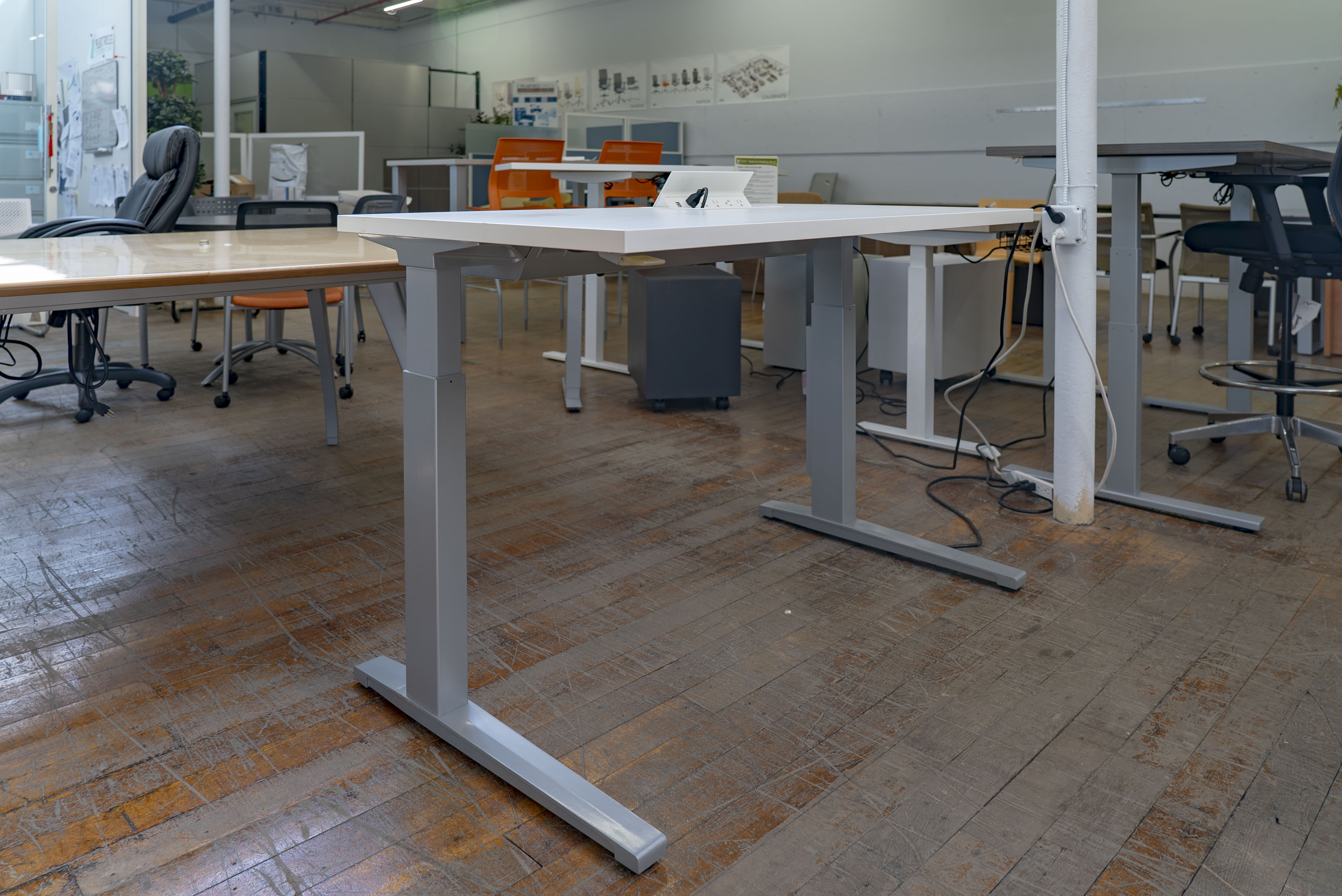 herman-miller-height-adjustable-desks
