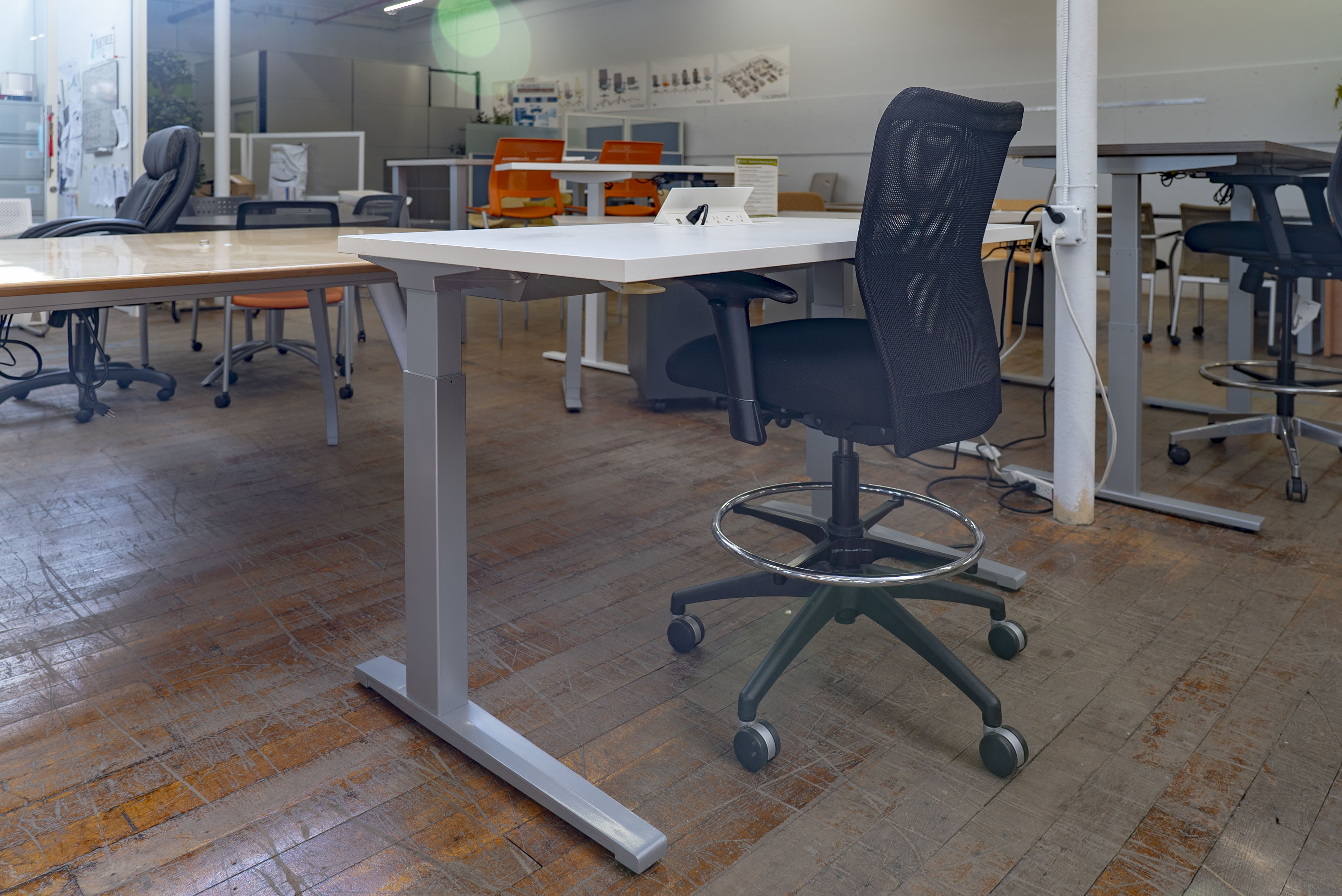 herman-miller-height-adjustable-desks