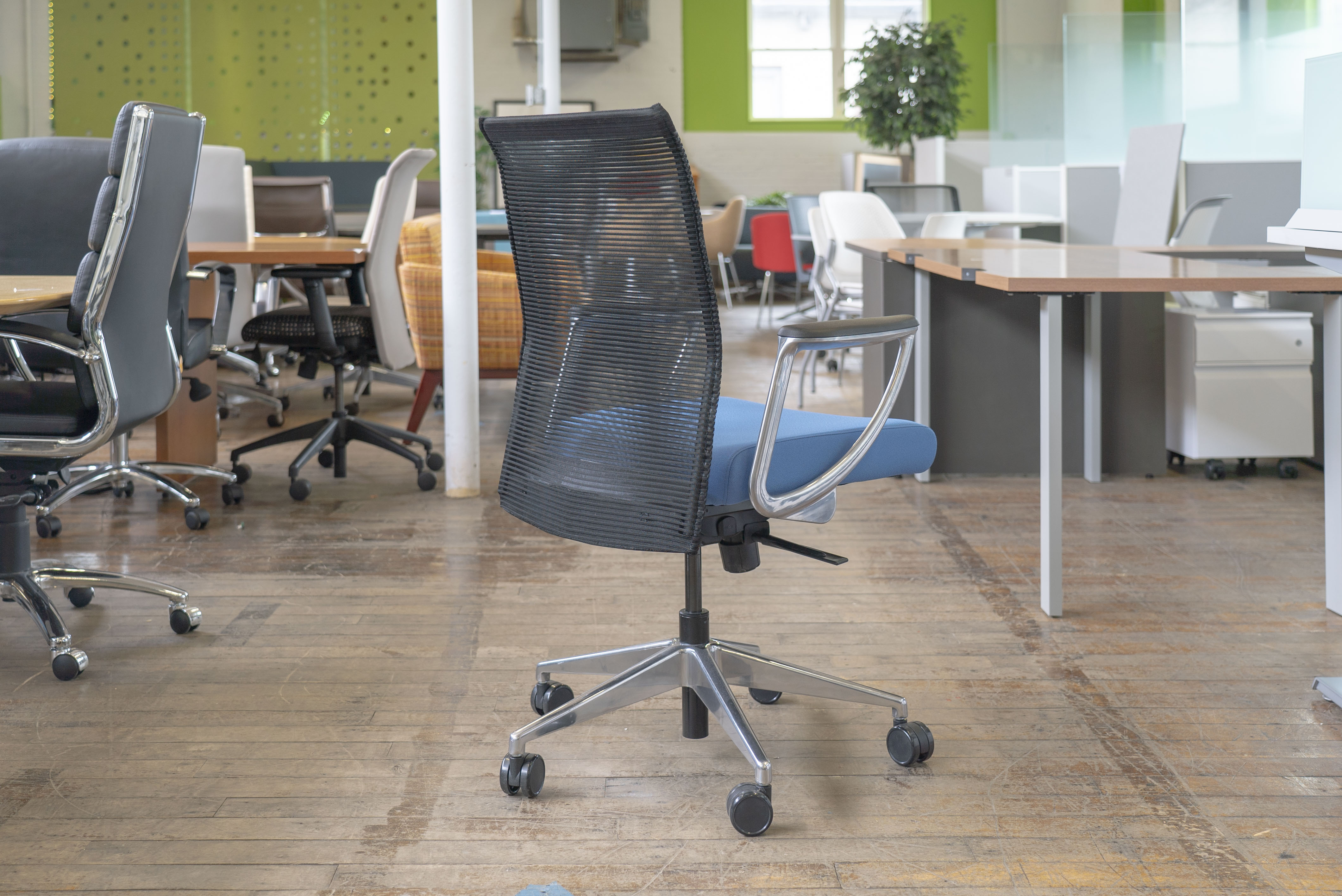 allseating-zip-mesh-back-conference-chairs