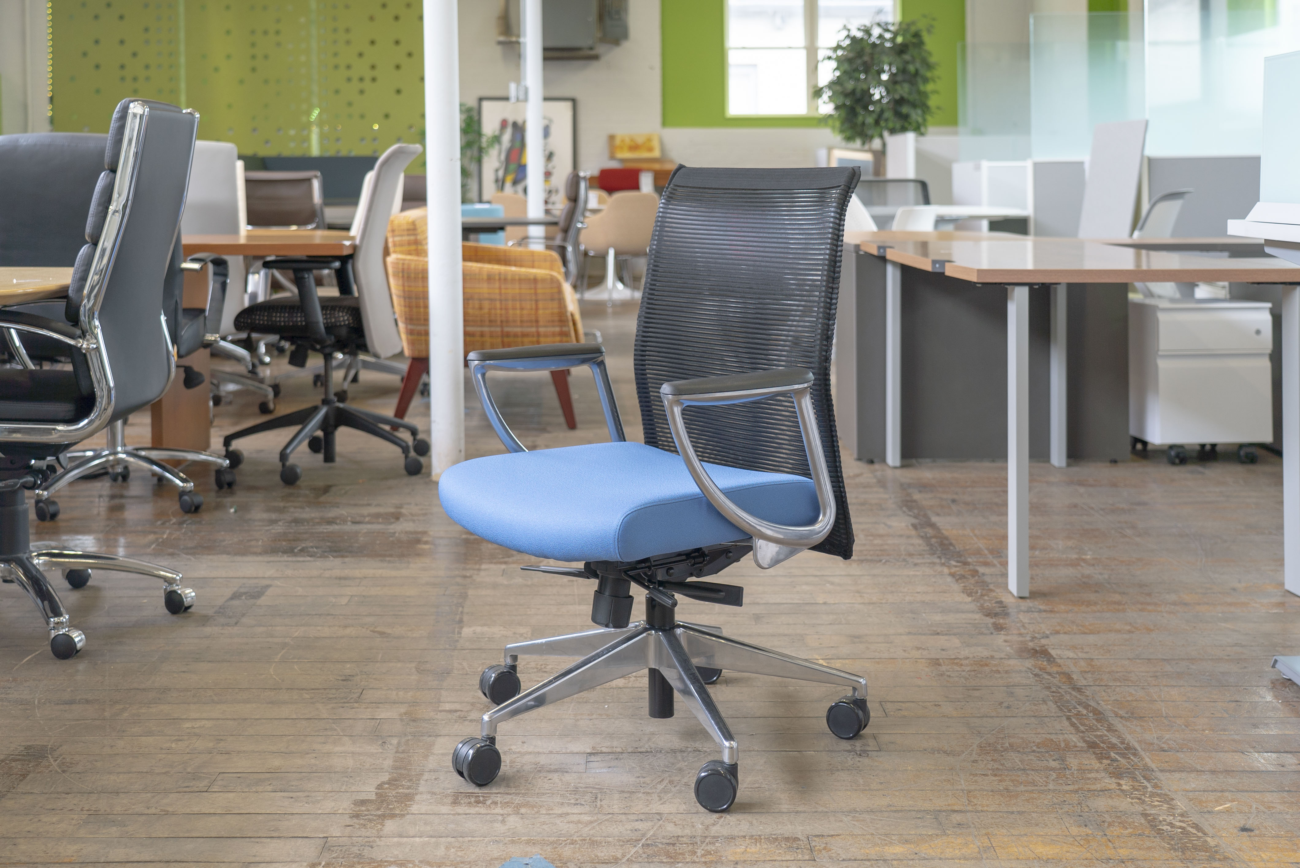 allseating-zip-mesh-back-conference-chairs