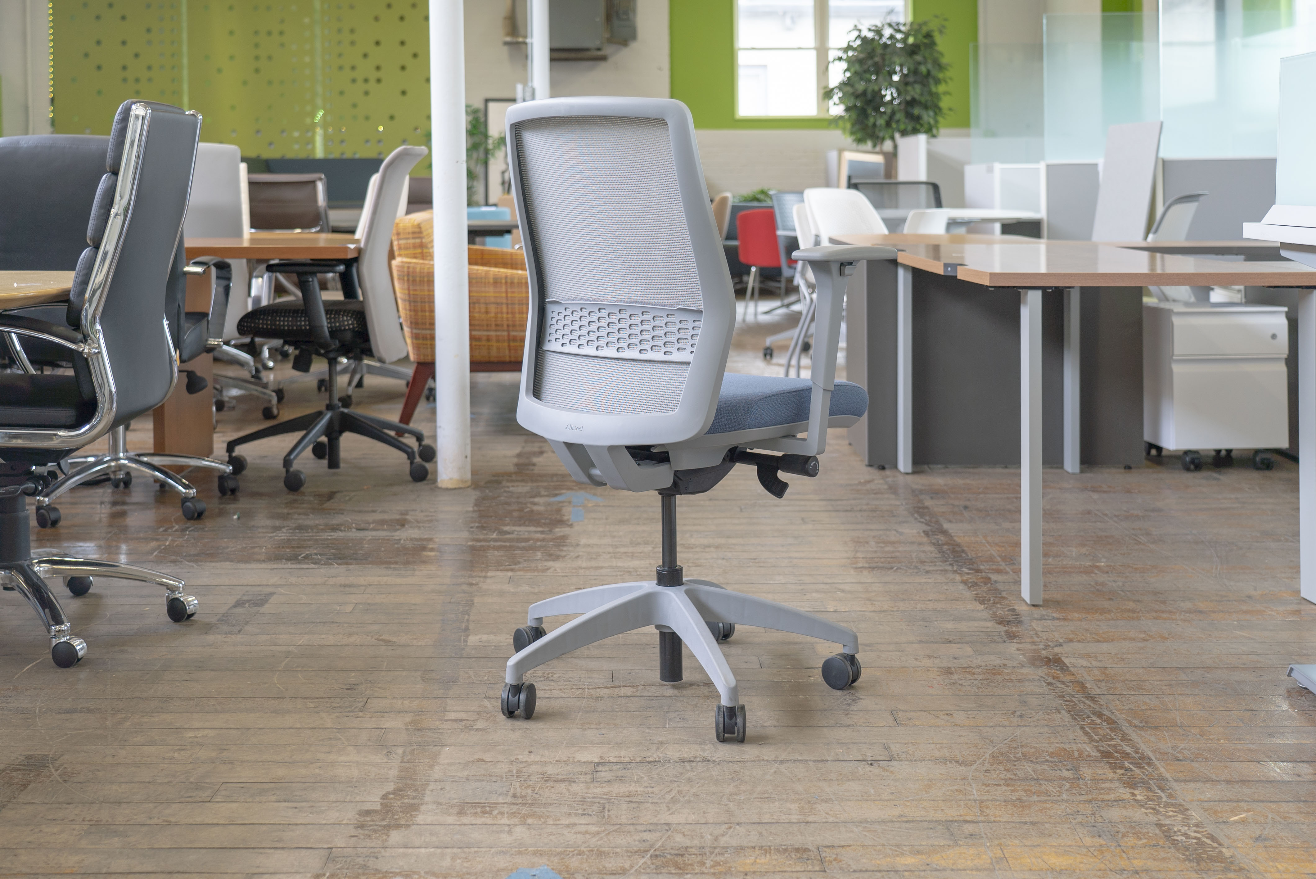 allsteel-lyric-mesh-back-task-chairs