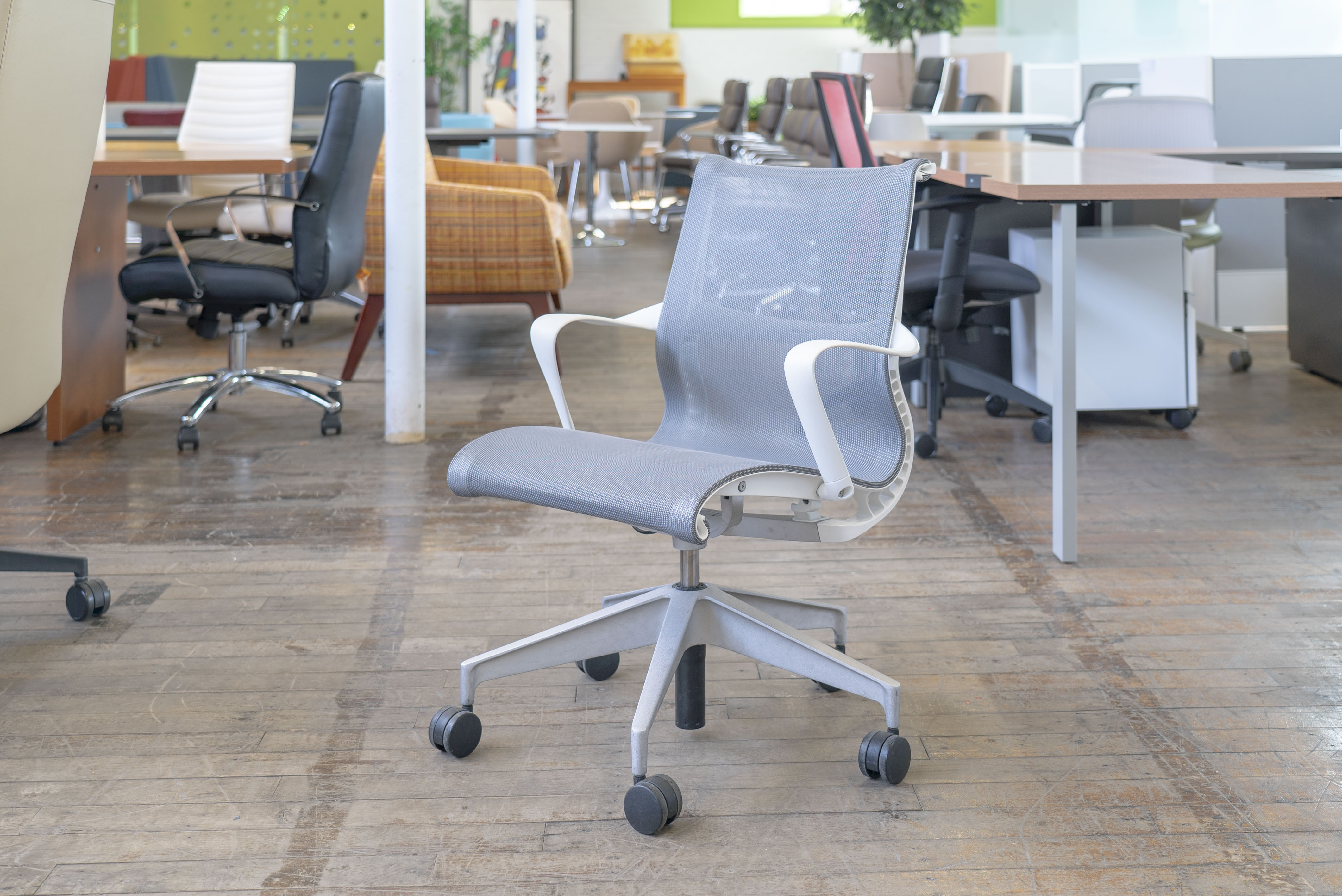 herman-miller-setu-conference-chairs