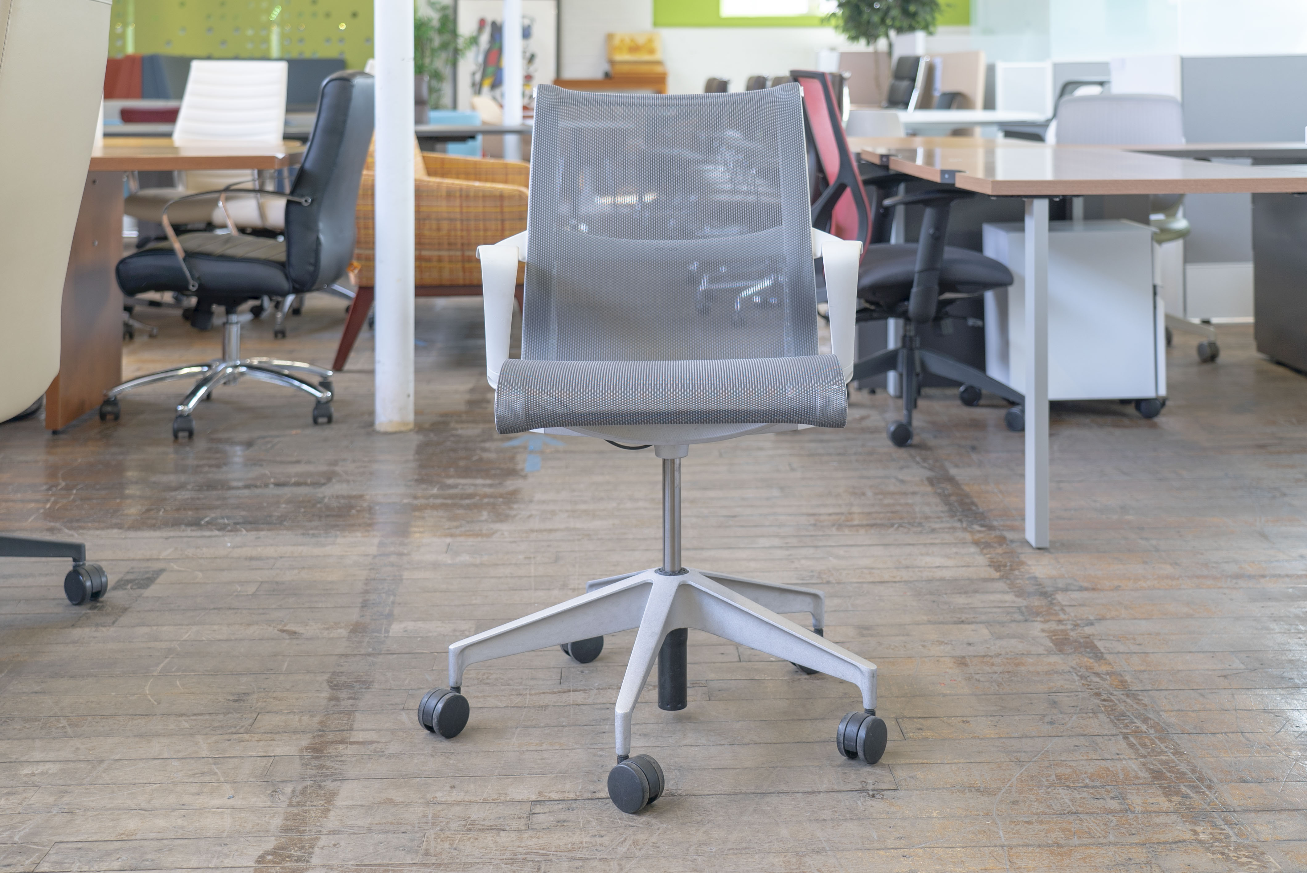herman-miller-setu-conference-chairs