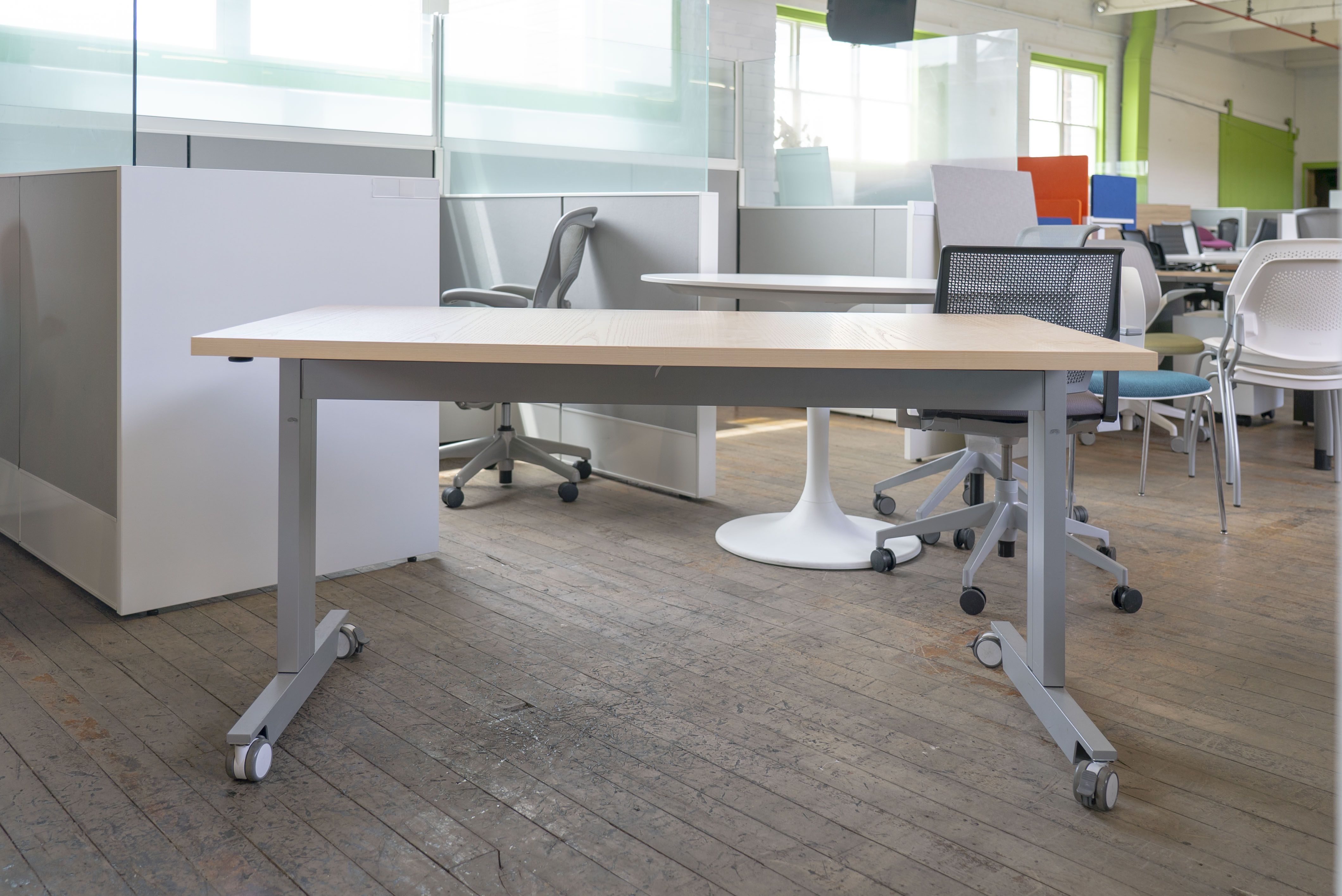 nucraft-fleet-60-x-30-flip-top-training-tables