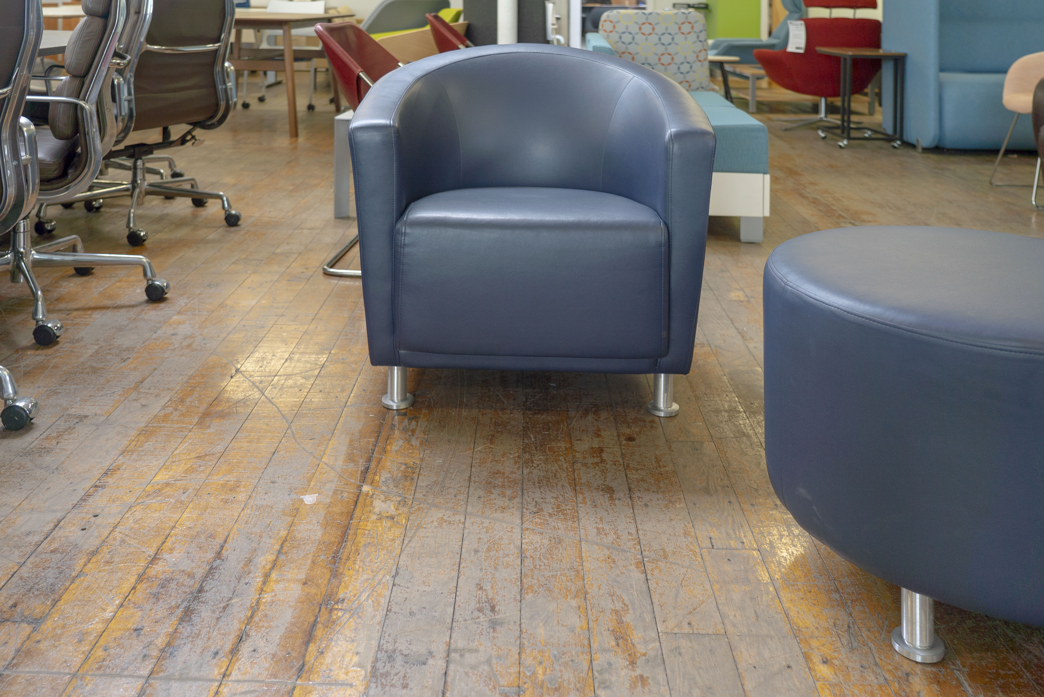 turnstone-jenny-round-low-with-matching-alight-ottoman-in-blue-leather