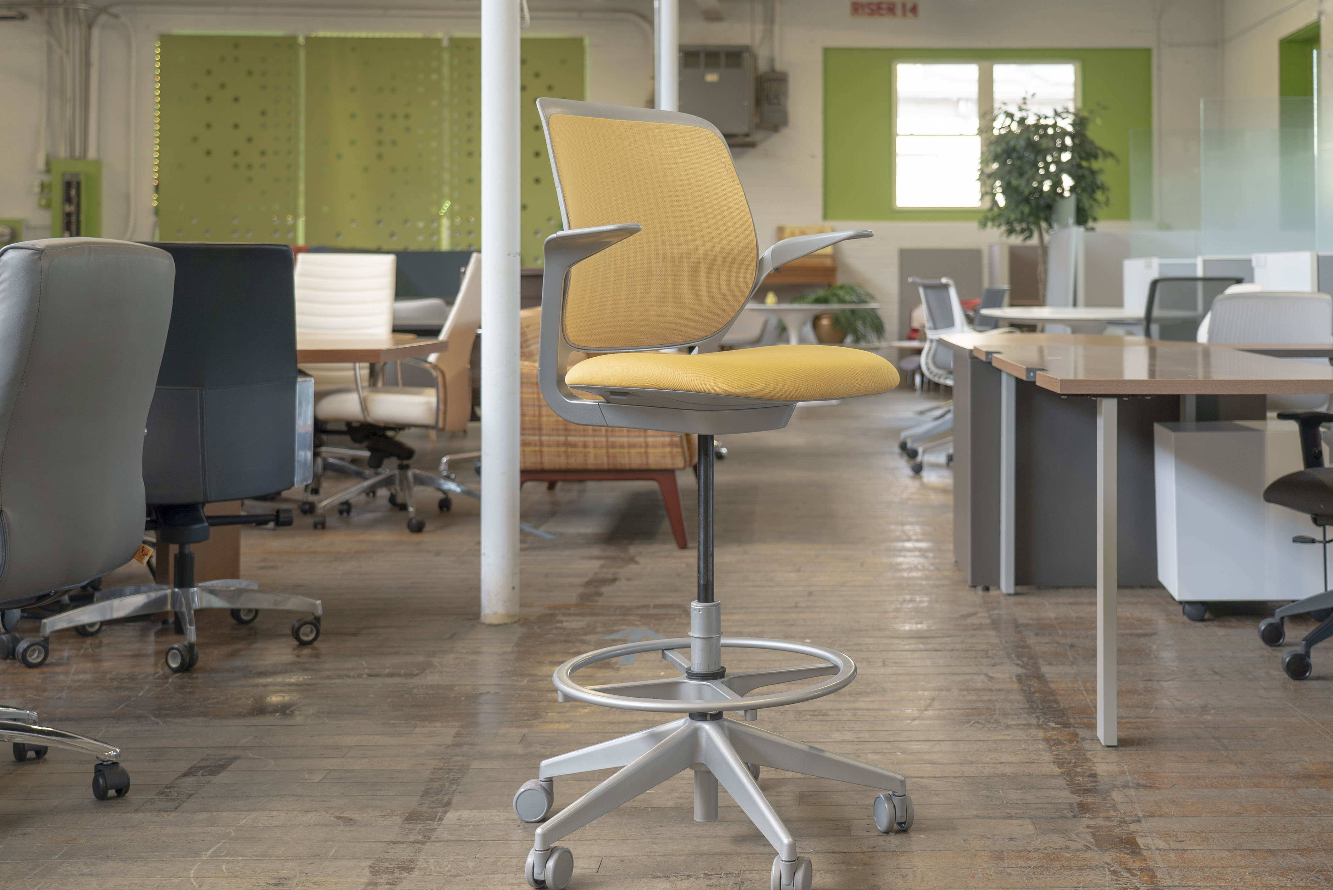 steelcase-cobi-stools
